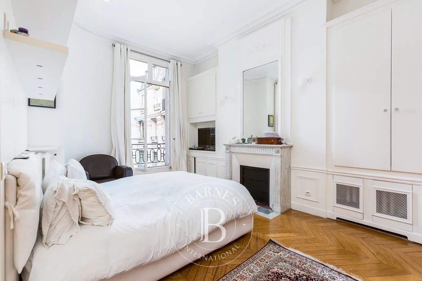 Daire Paris 8ème - picture 10