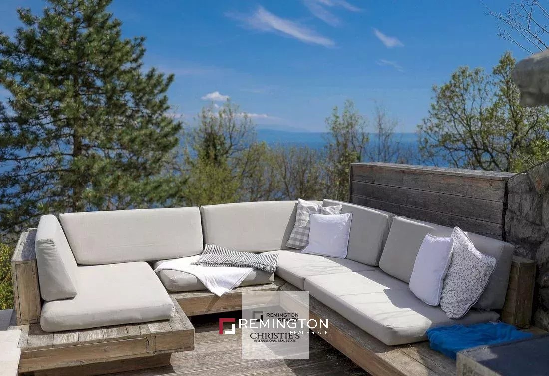 4 Bedroom Villa/Townhouse's Image 27