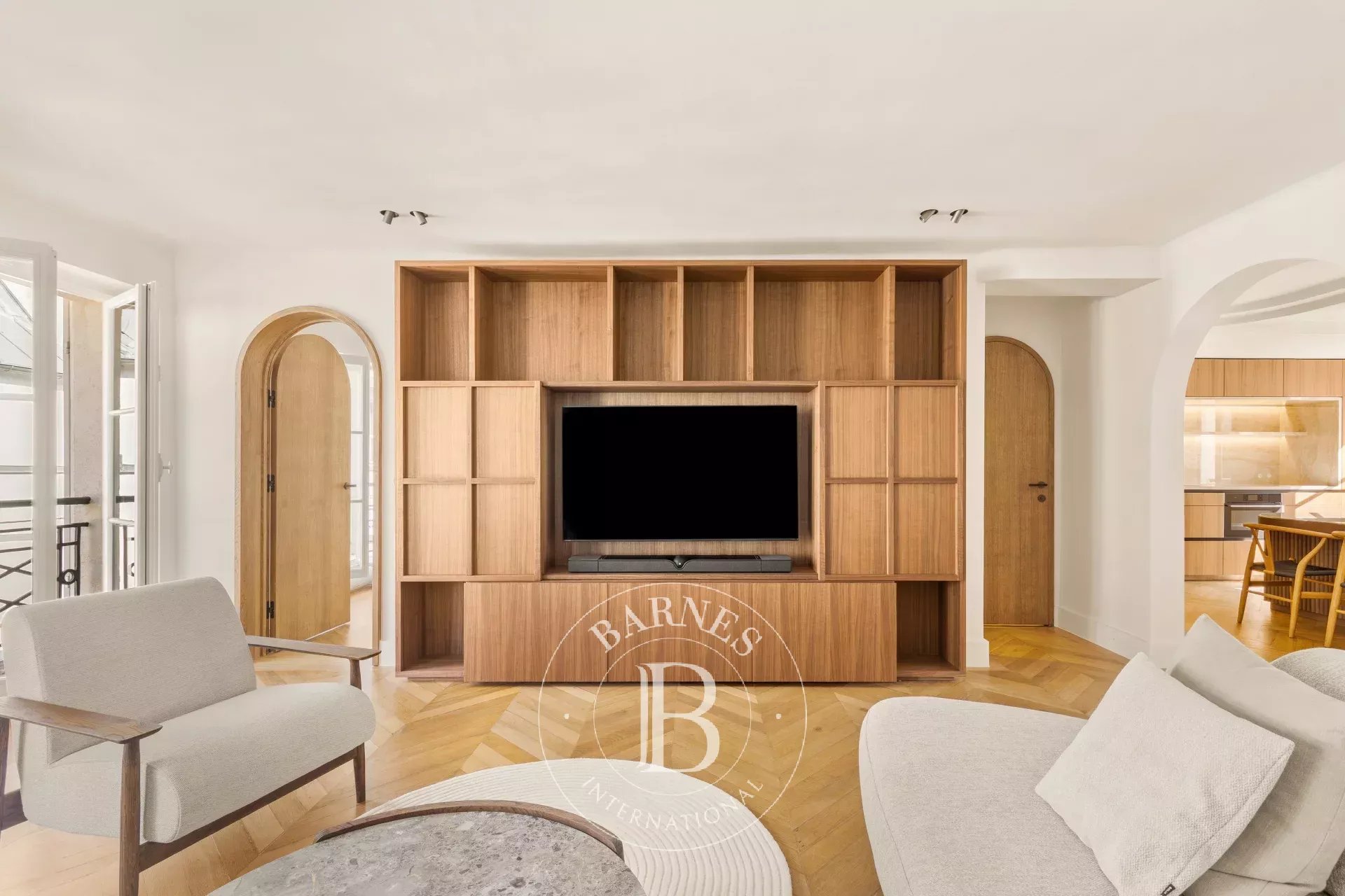 Apartment Paris 75008  -  ref 86841793 (picture 2)