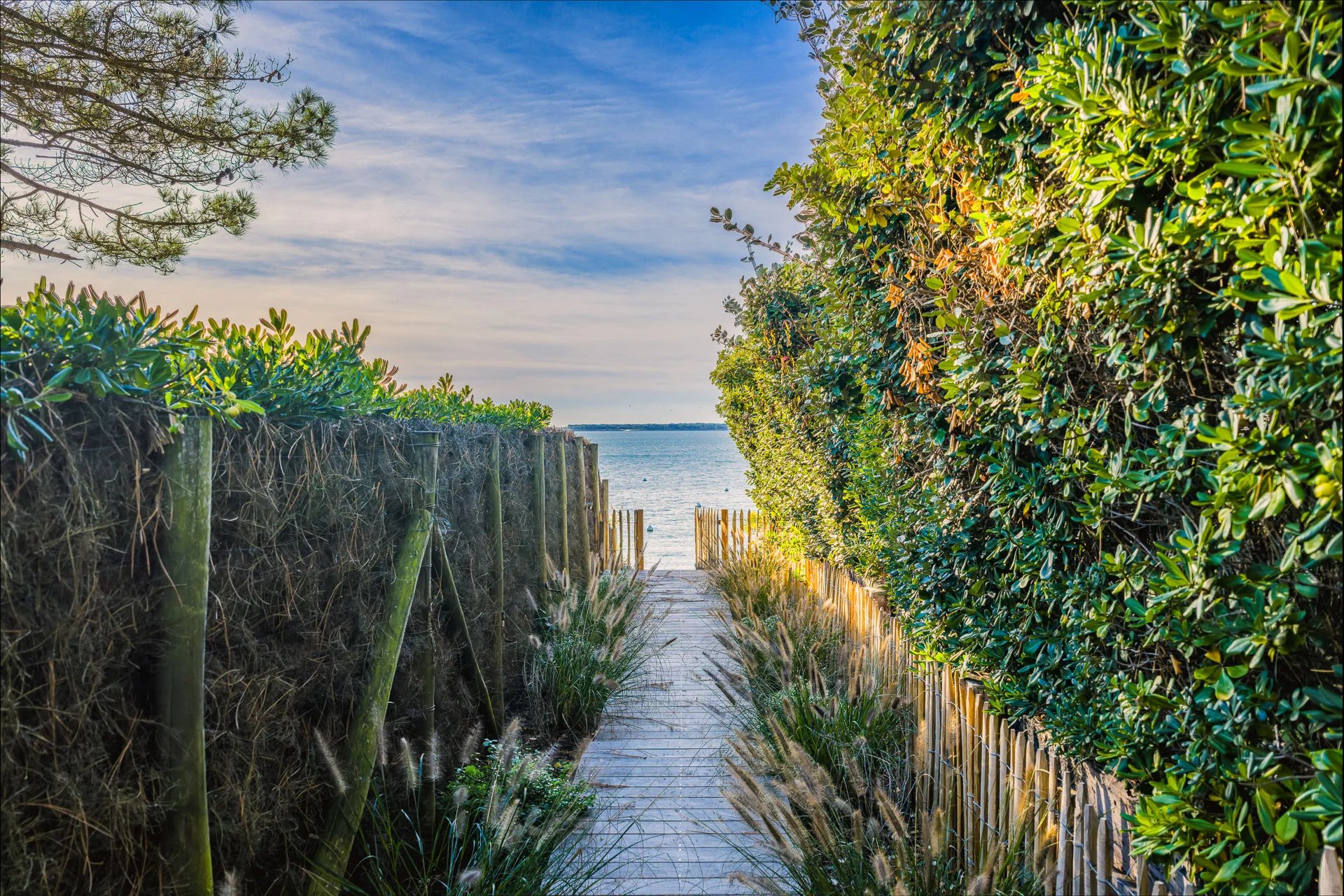 PYLA-SUR-MER - VILLA EN PREMIÈRE LIGNE DE 5 PIÈCES