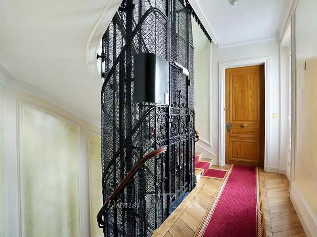 Rental Apartment Paris 16th