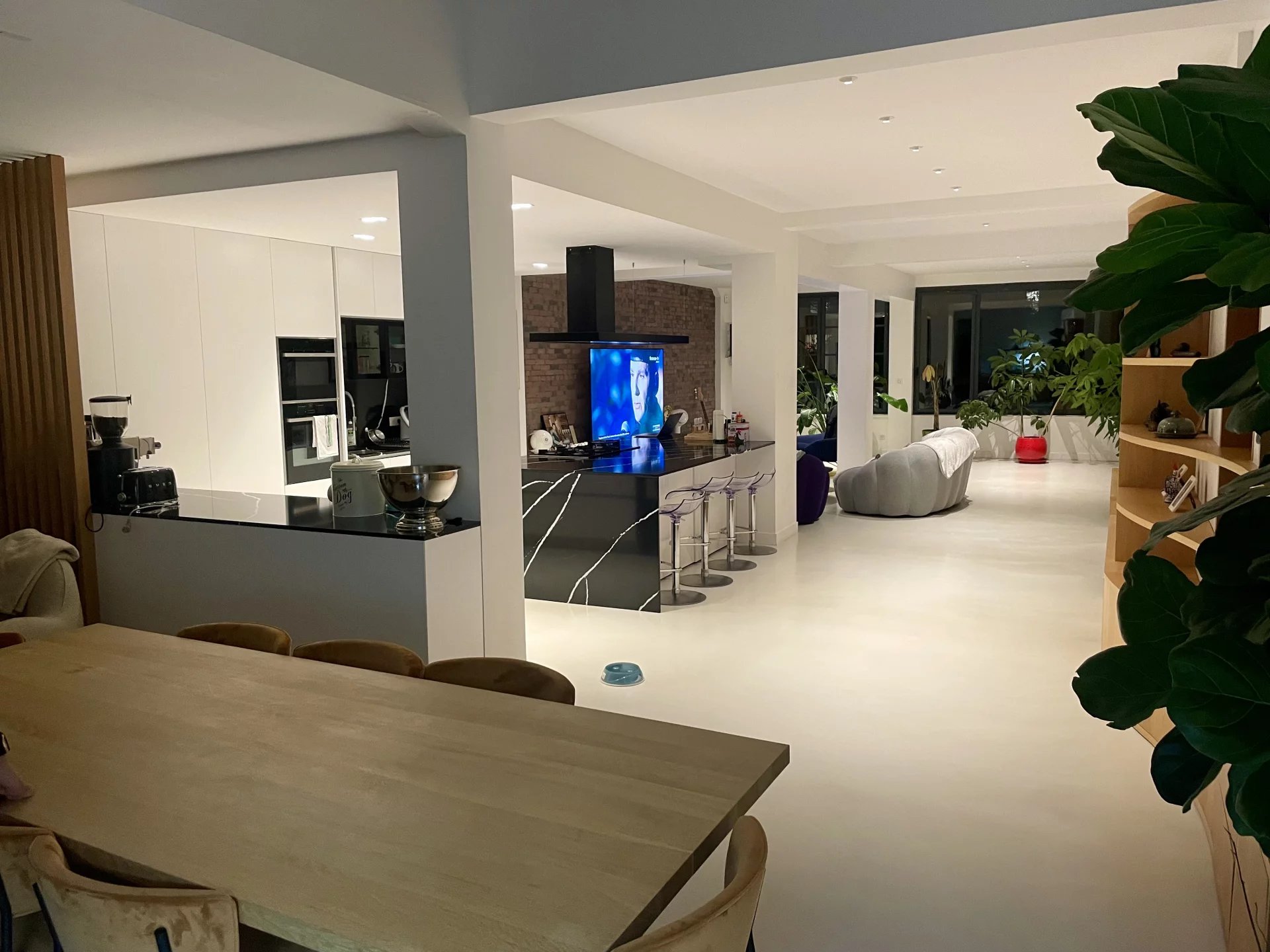 Sale Apartment Paris 20th