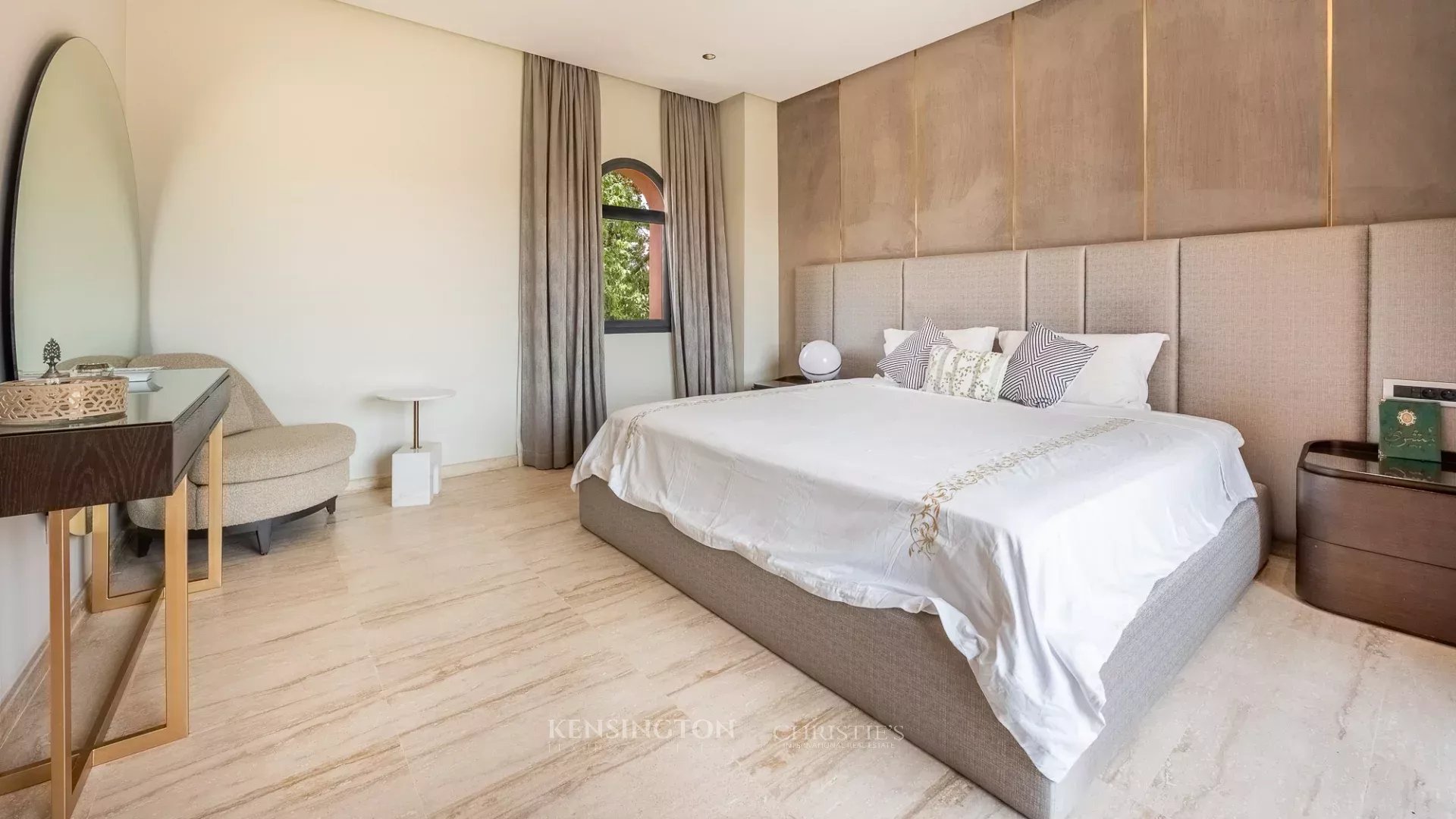 4 Bedroom Villa/Townhouse's Image 10