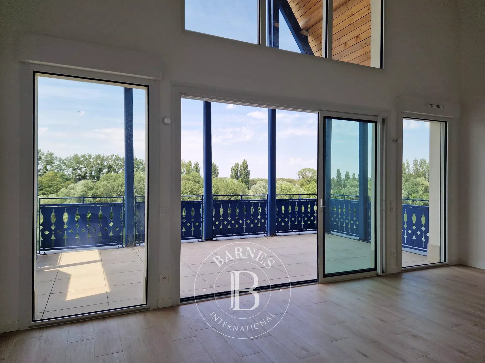 Cormeilles-en-Parisis  - Duplex 5 Pi&egrave;ces 4 Chambres - picture 4