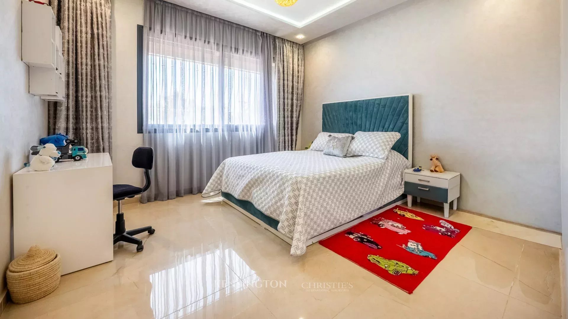 6 Bedroom Villa/Townhouse's Image 22