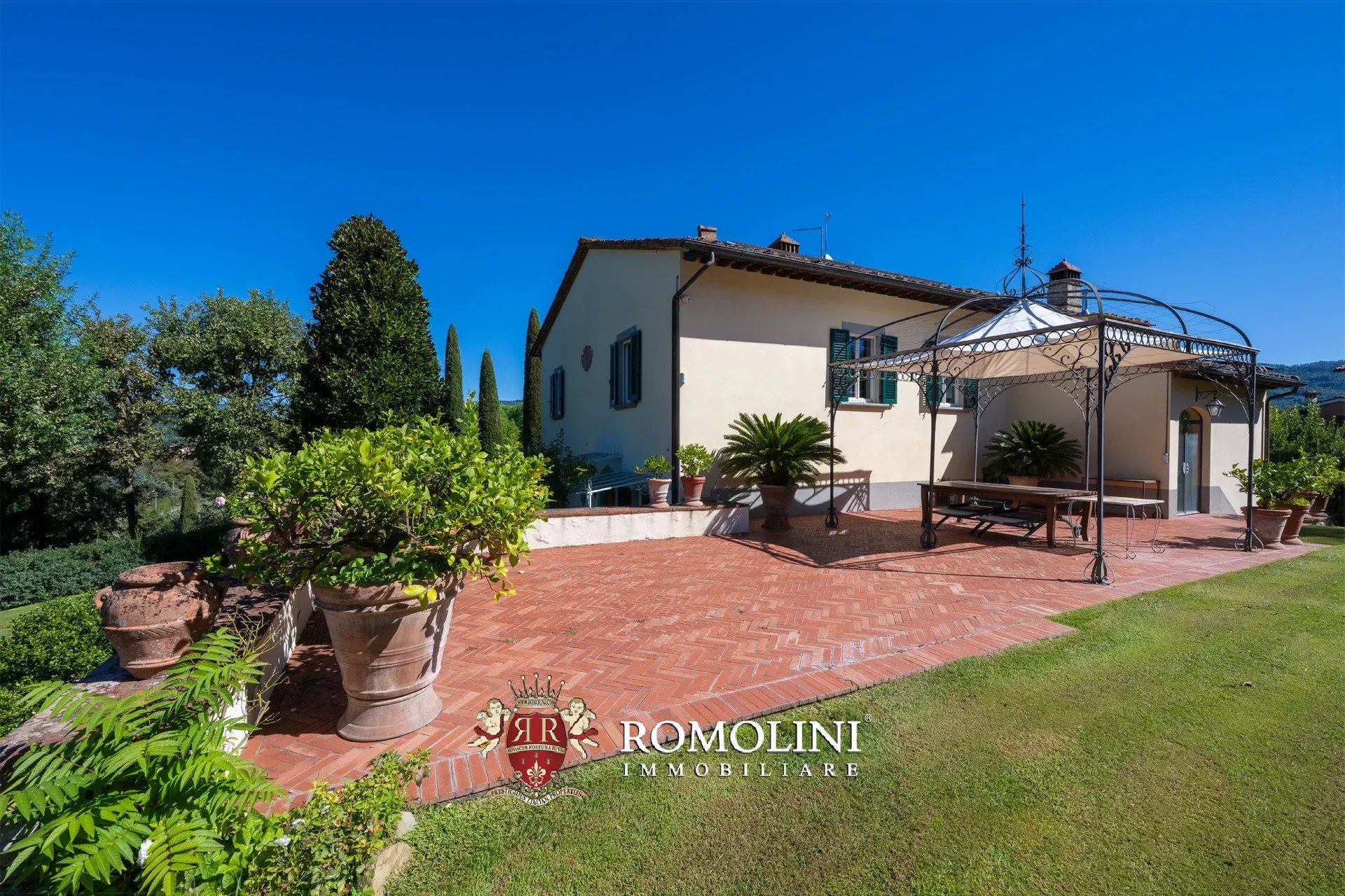 4 Bedroom Villa/Townhouse's Image 16