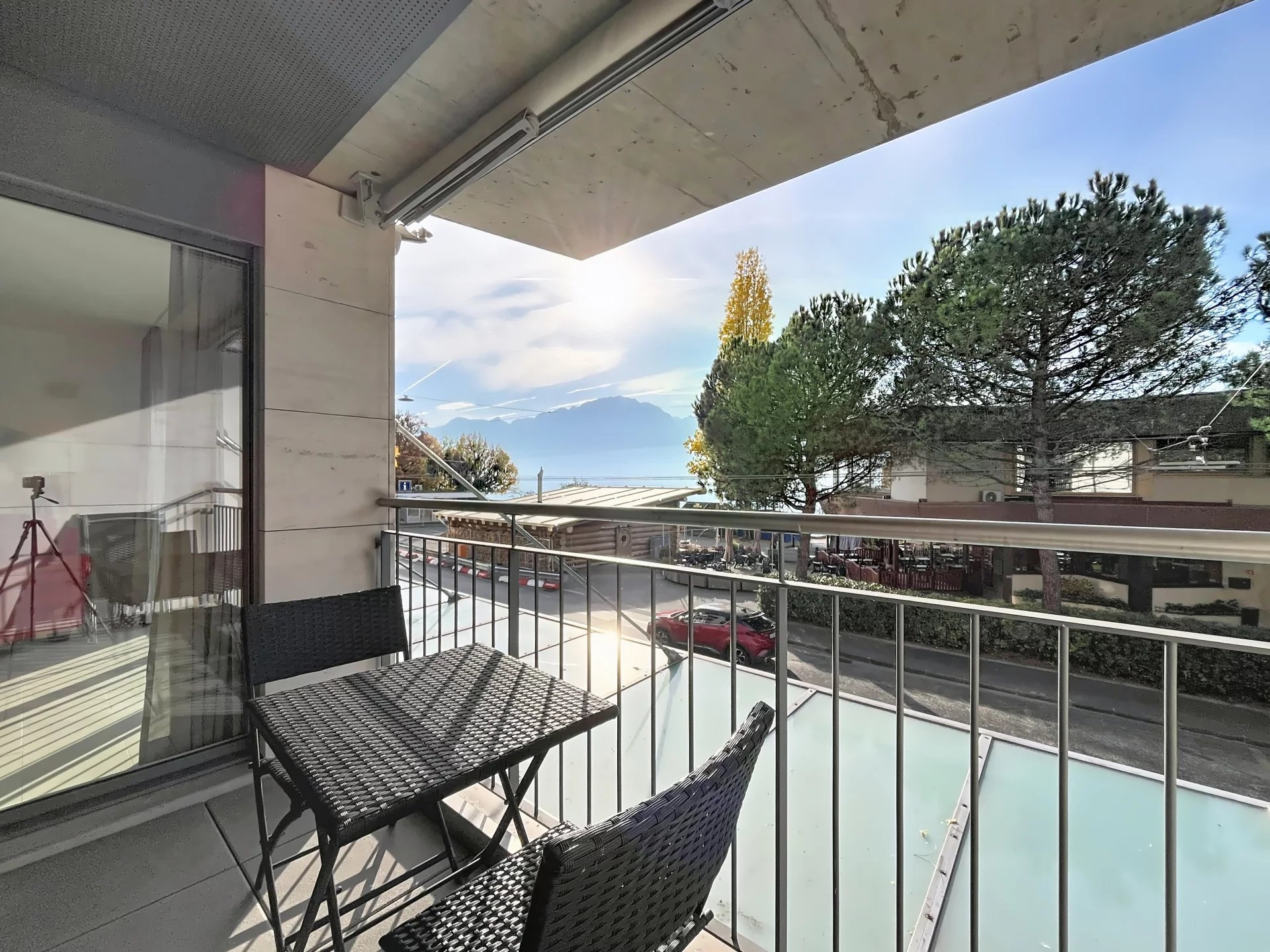 Spacieux 4.5 pièces dans résidence moderne avec balcon et terrasse