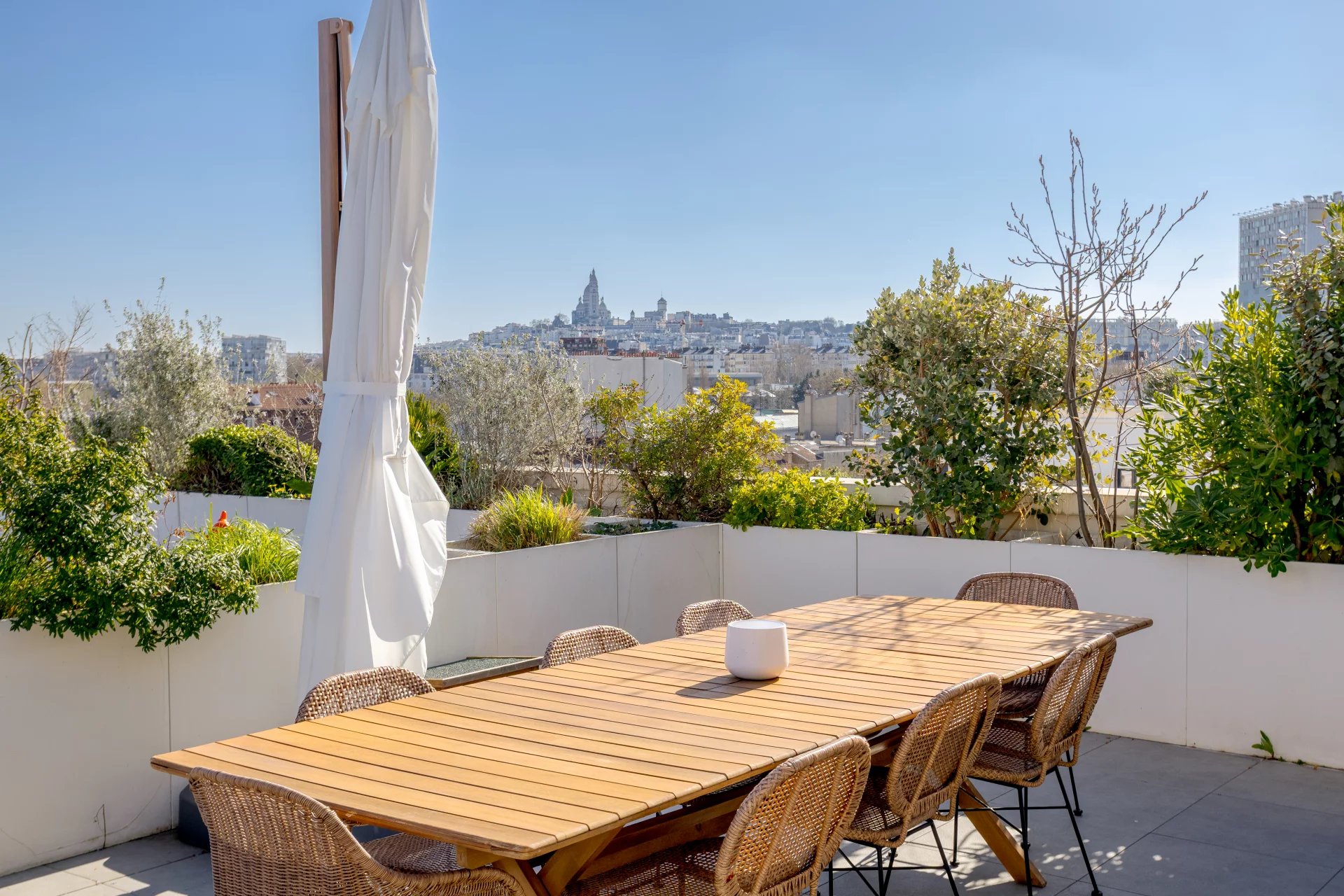 Exceptional apartment with terrace and rooftop - Puces de Saint-Ouen - Top floor - 3 or 4 bedrooms - picture 1