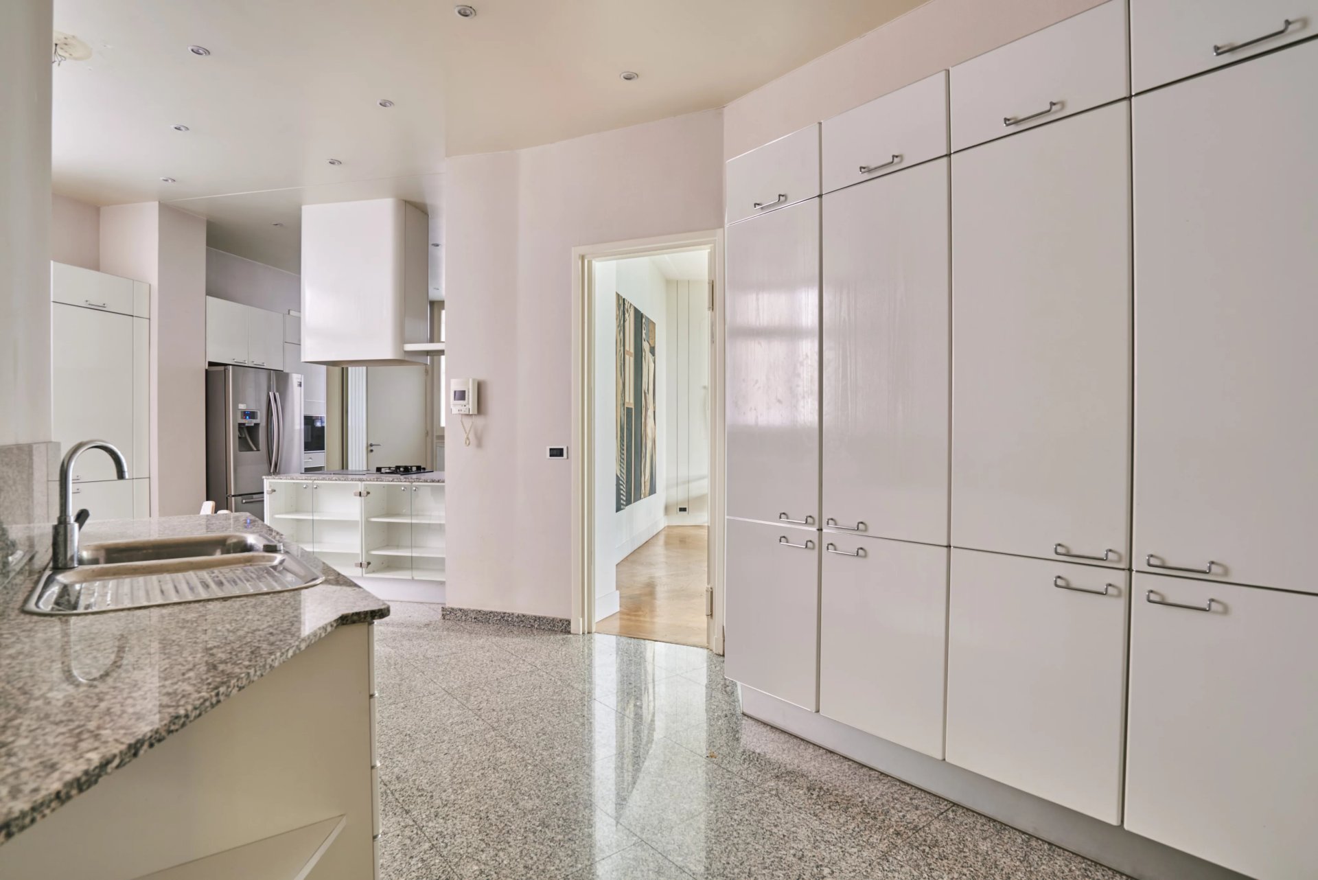 4 Bedroom Apartment/Flat's Image 8