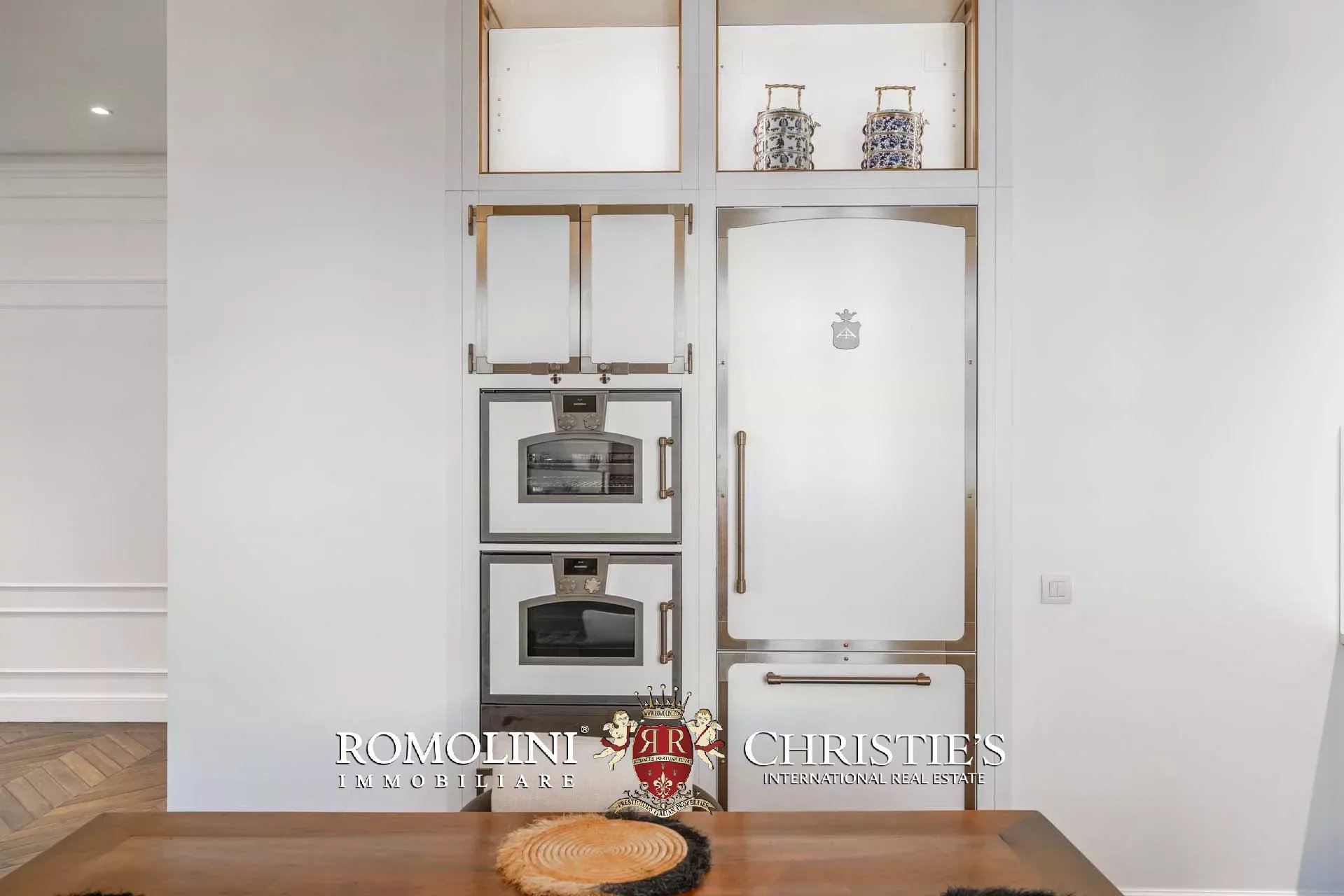 3 Bedroom Apartment/Flat's Image 6