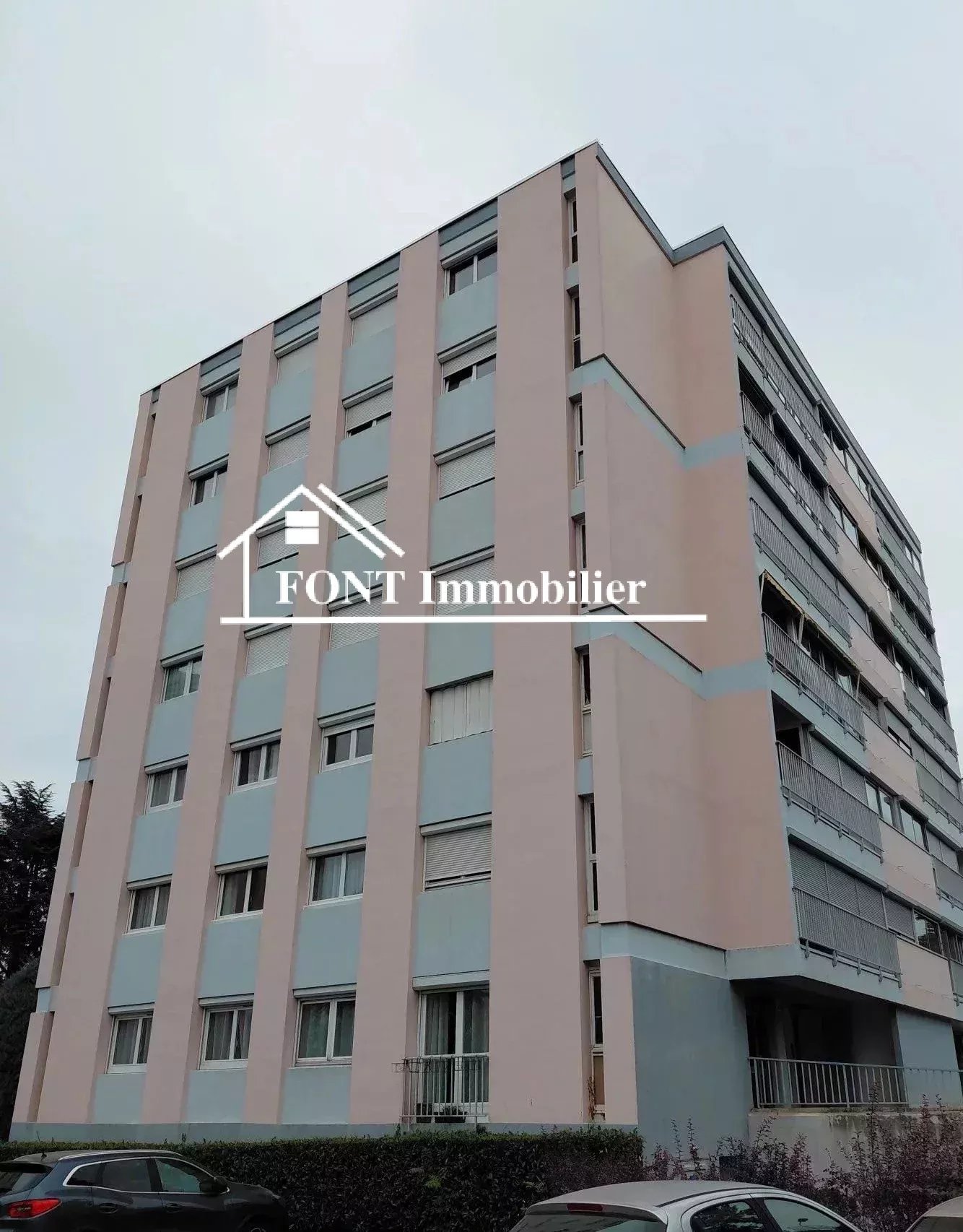 Agence immobilière de 