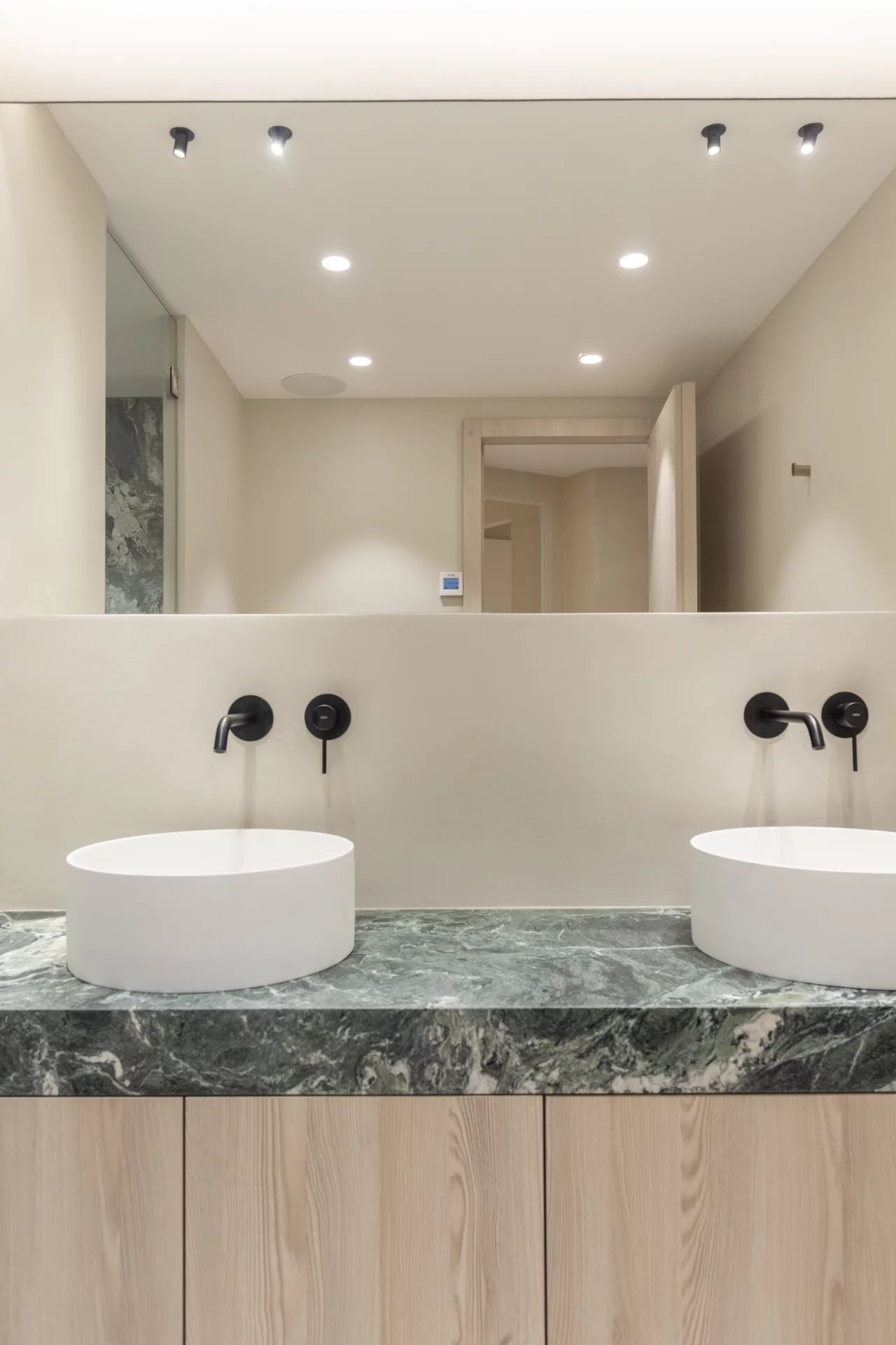  Image of Apartment - 3 Bedrooms - 3 Bathrooms for Sale in Alpes-Maritimes-Cannes-France, Image 29