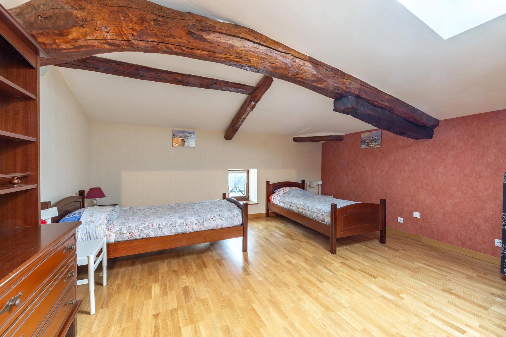 Ancienne ferme rénovéee de 185 m² - 69 Les Chères