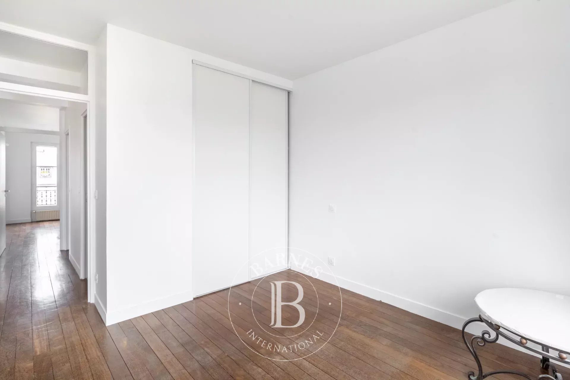 Daire Paris 3ème - picture 11