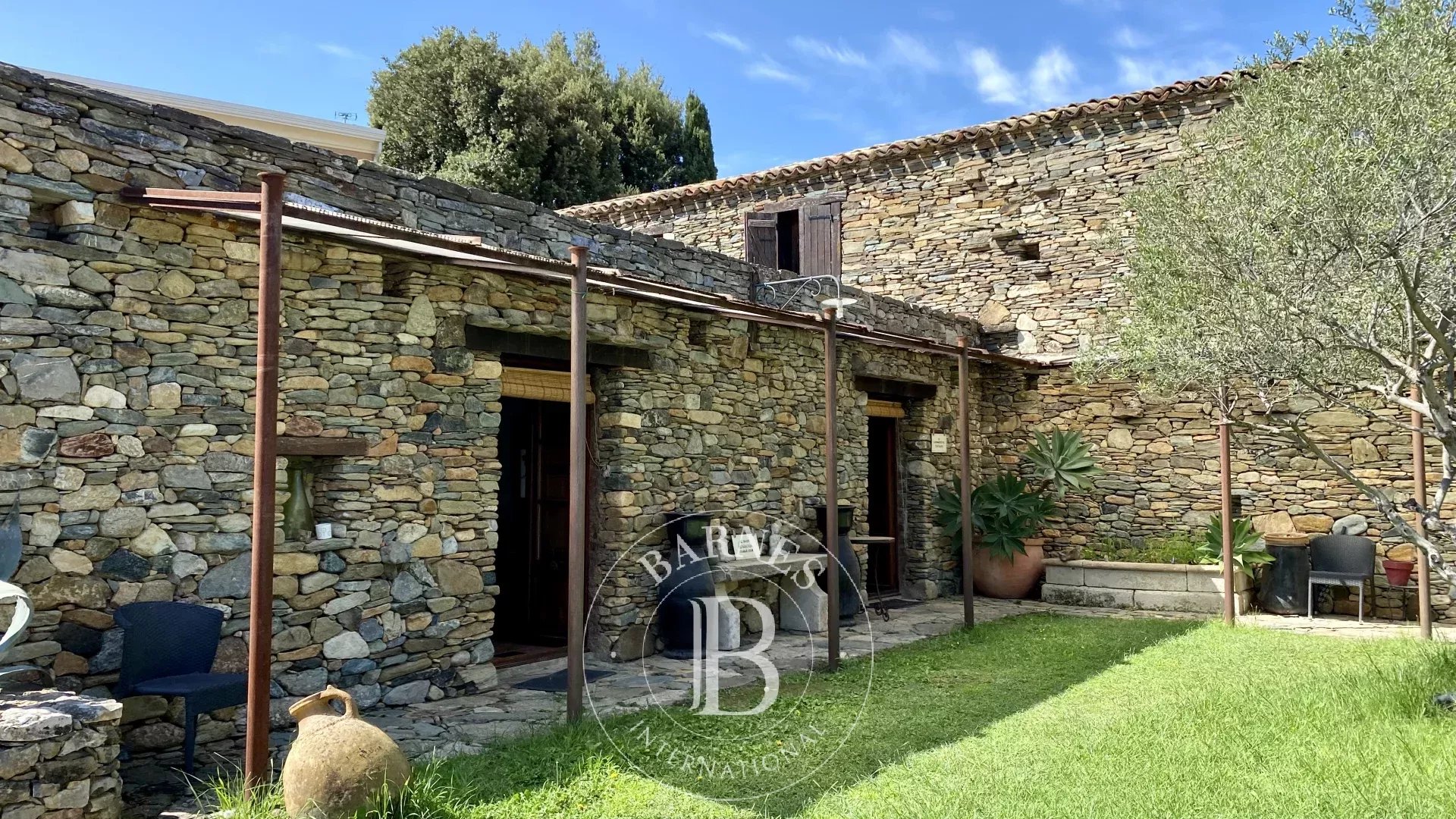 Villa Saint-Florent - picture 4