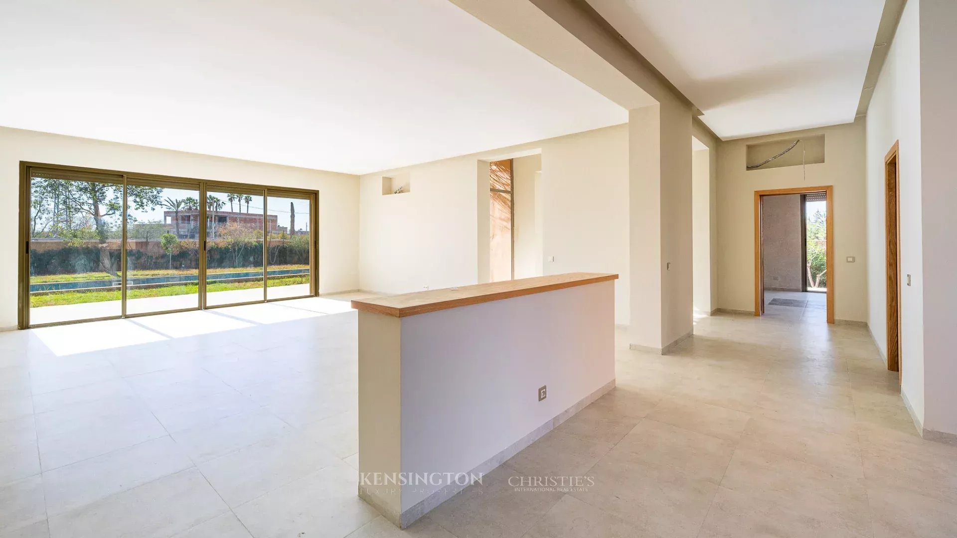 4 Bedroom Villa/Townhouse's Image 6