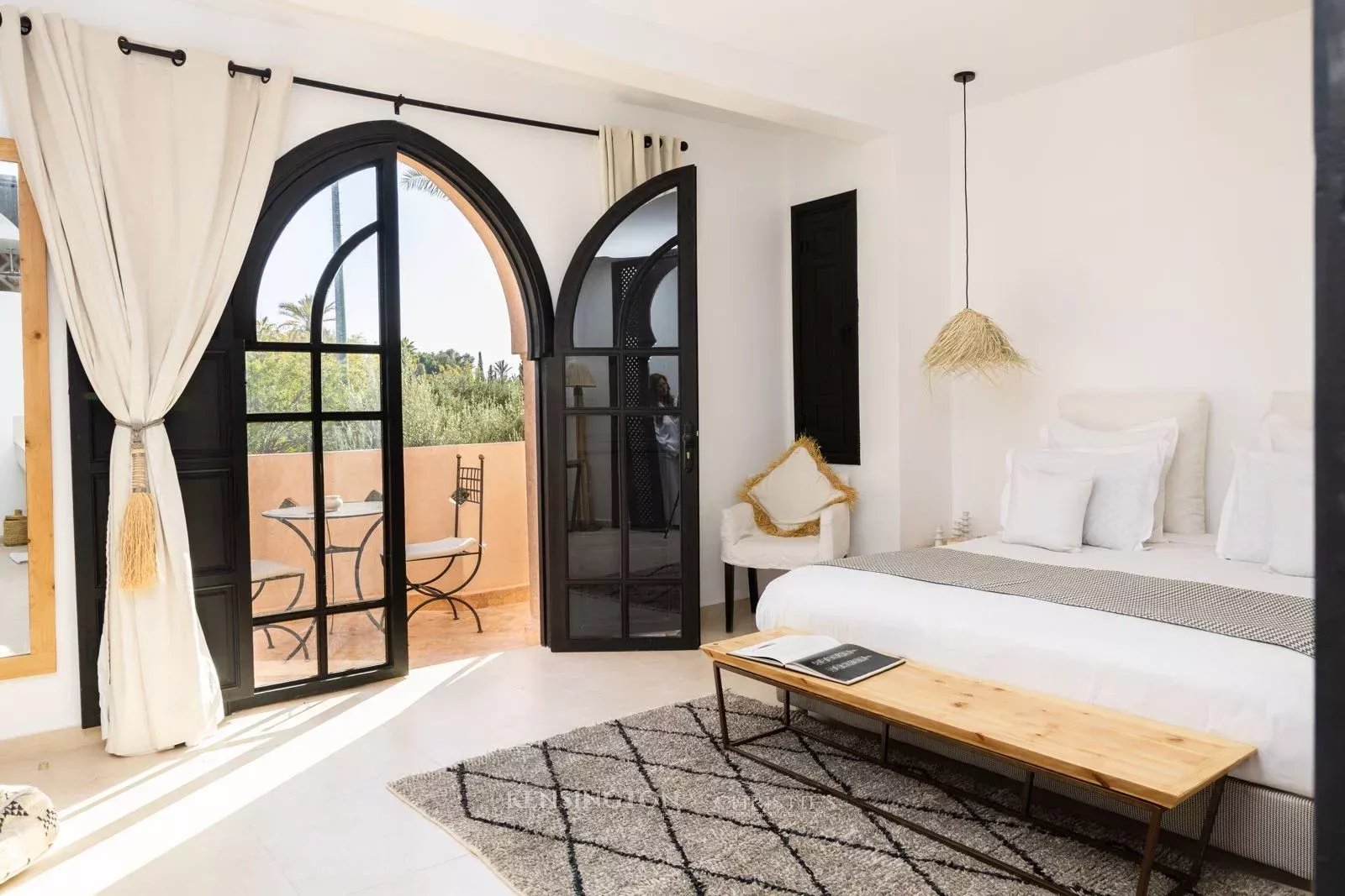 11 Bedroom Villa/Townhouse's Image 38