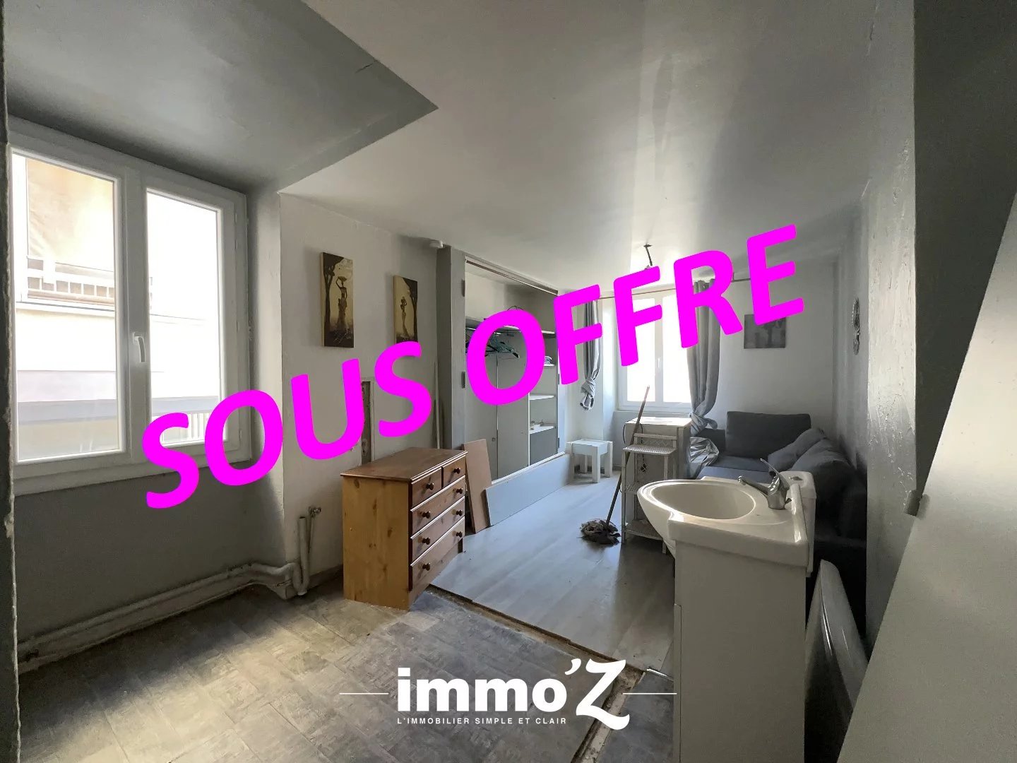 VOIRON, STUDIO A REFAIRE