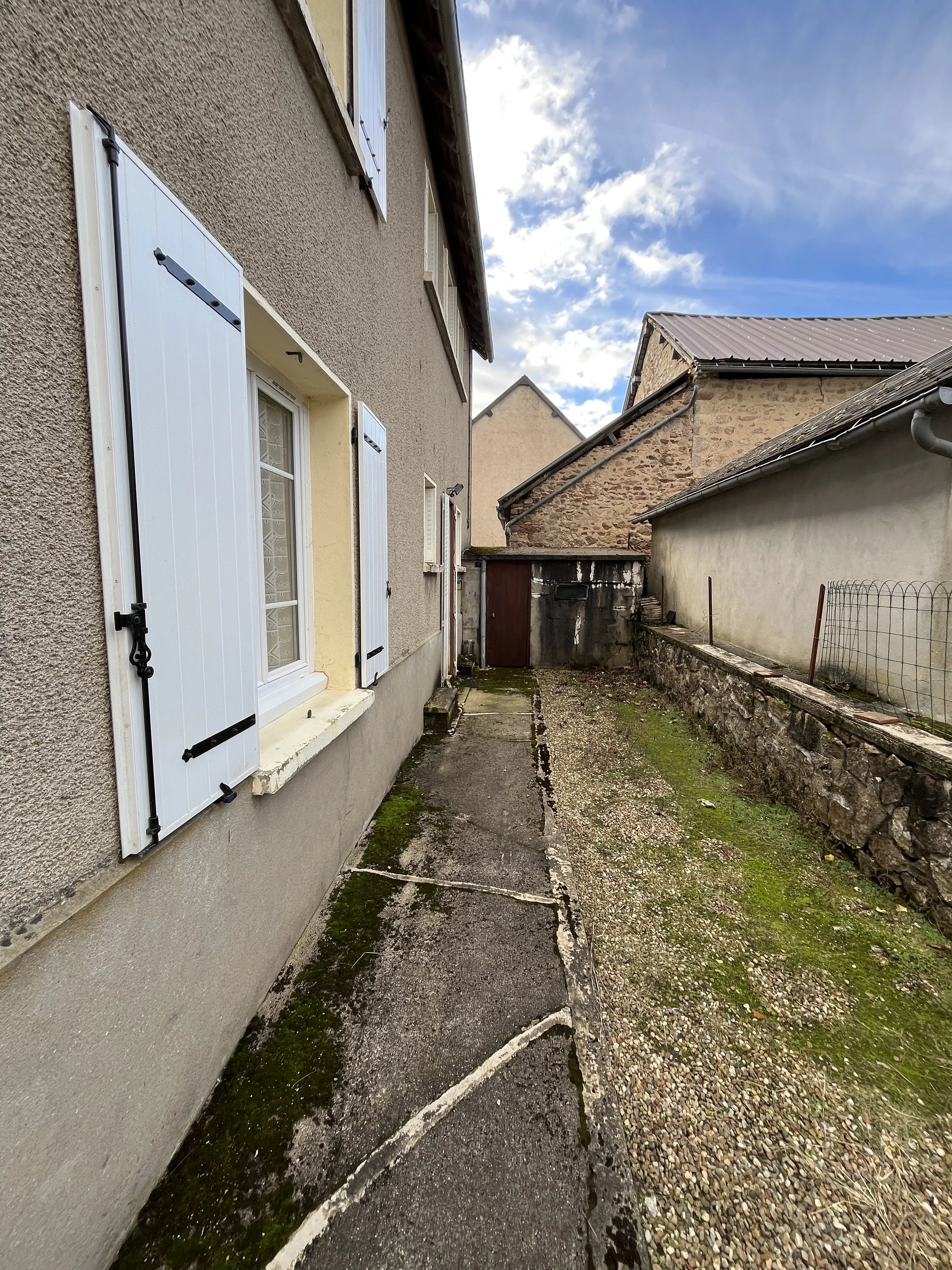 A vendreMaisons de campagne Grande maison avec deux logements – centre de Planchez — photo 16