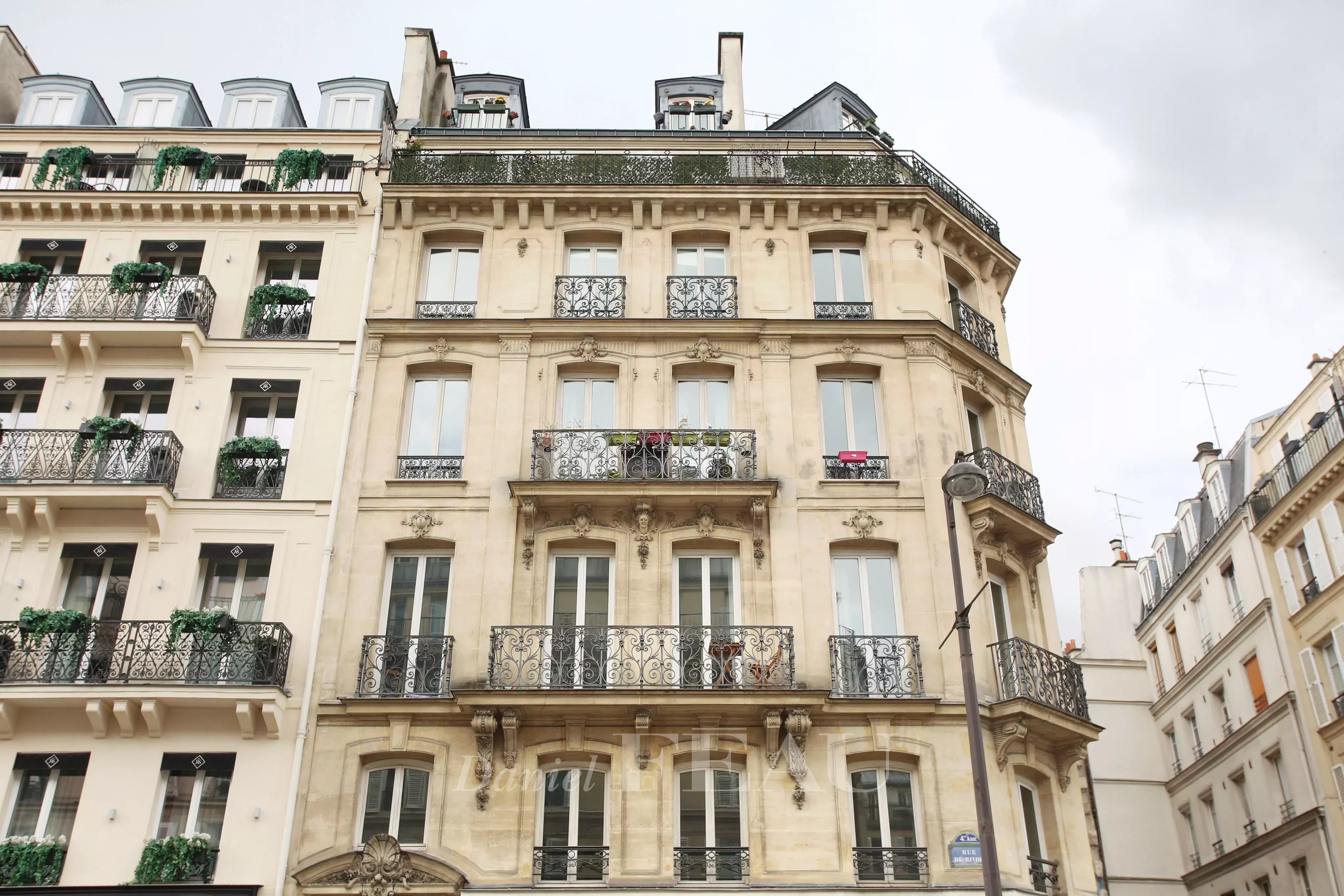 Rental Apartment Paris 4th