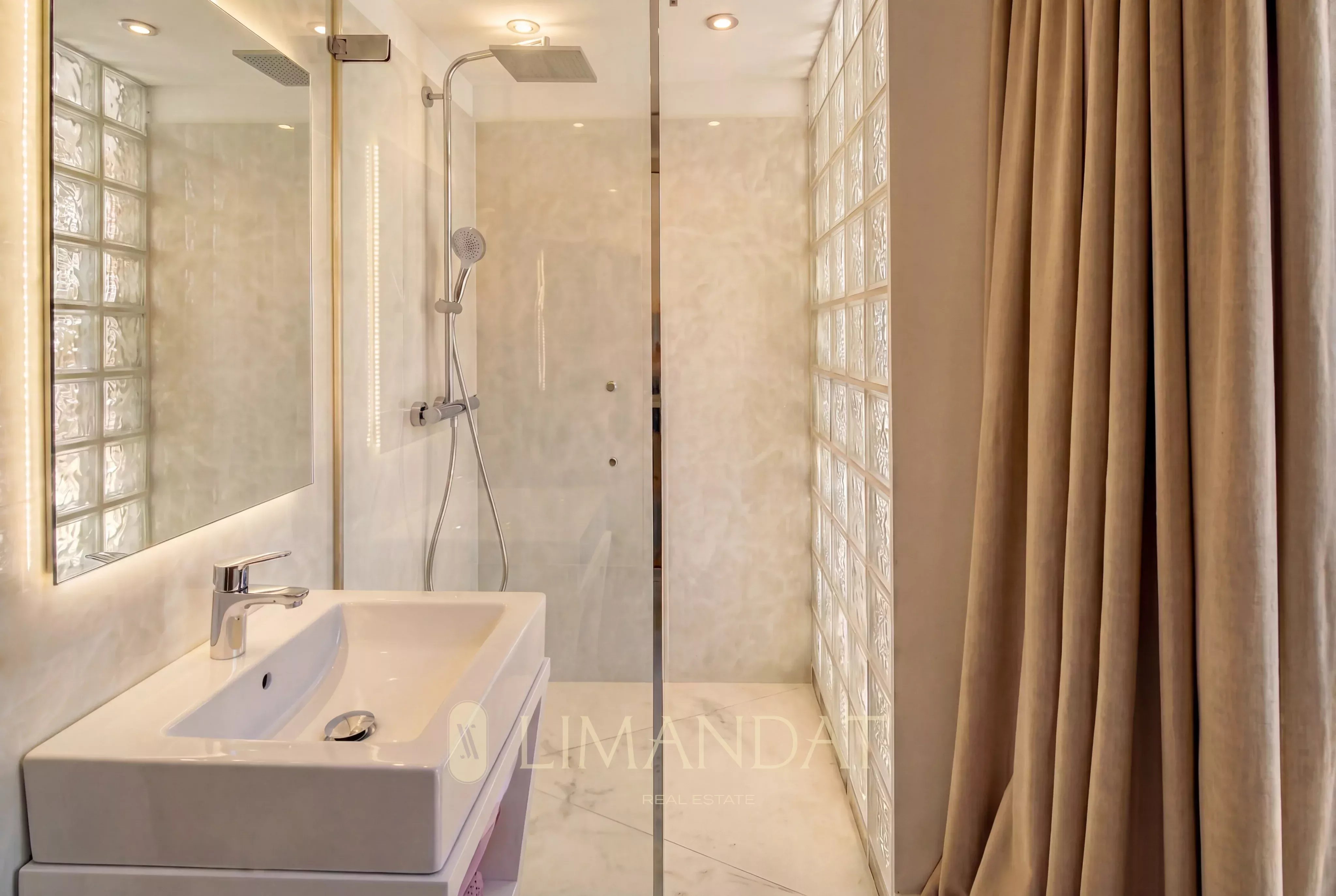 CANNES CALIFORNIA - Apartment  2 bedrooms - Terrace - sea view