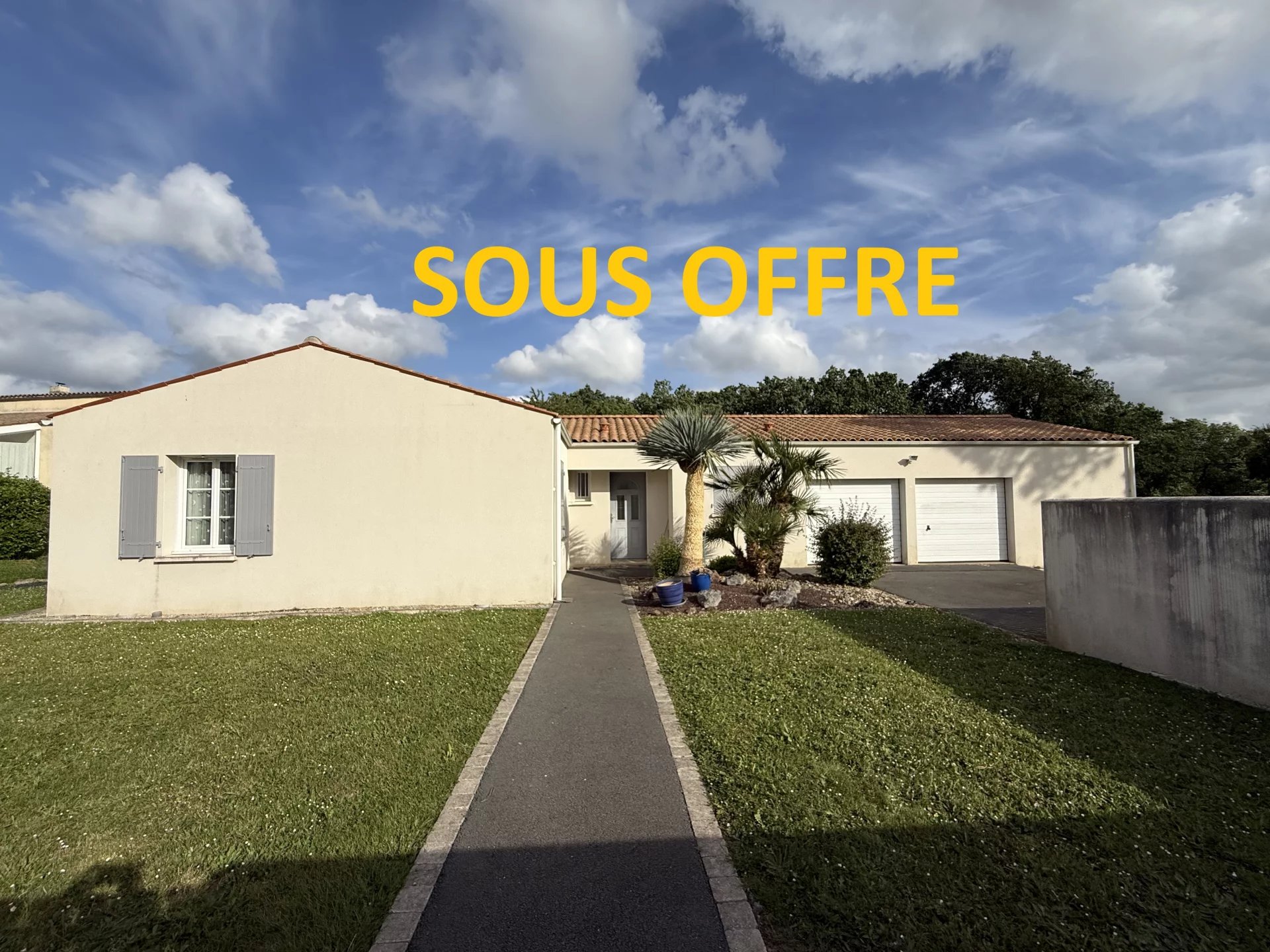 PLAIN PIED - Village tous commerces