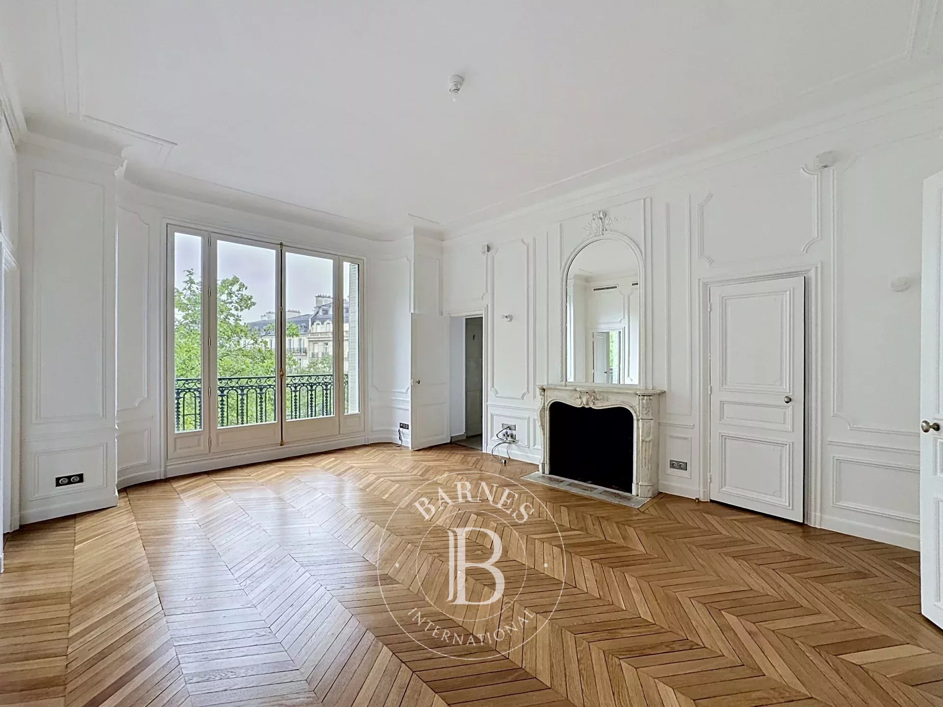 Paris  - Appartement 8 Pi&egrave;ces 6 Chambres - picture 5