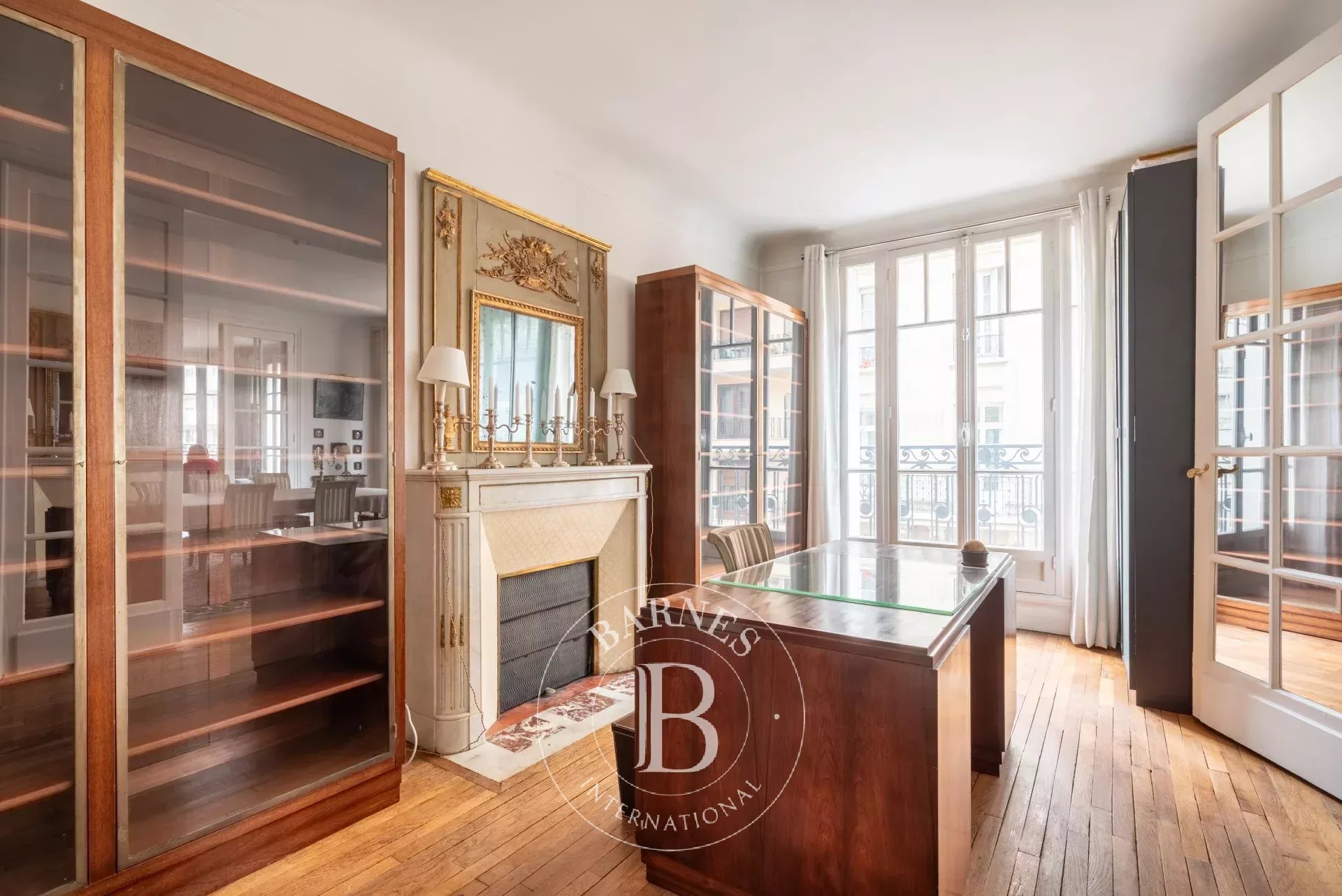 Paris  - Apartment 4 Bedrooms - picture 6