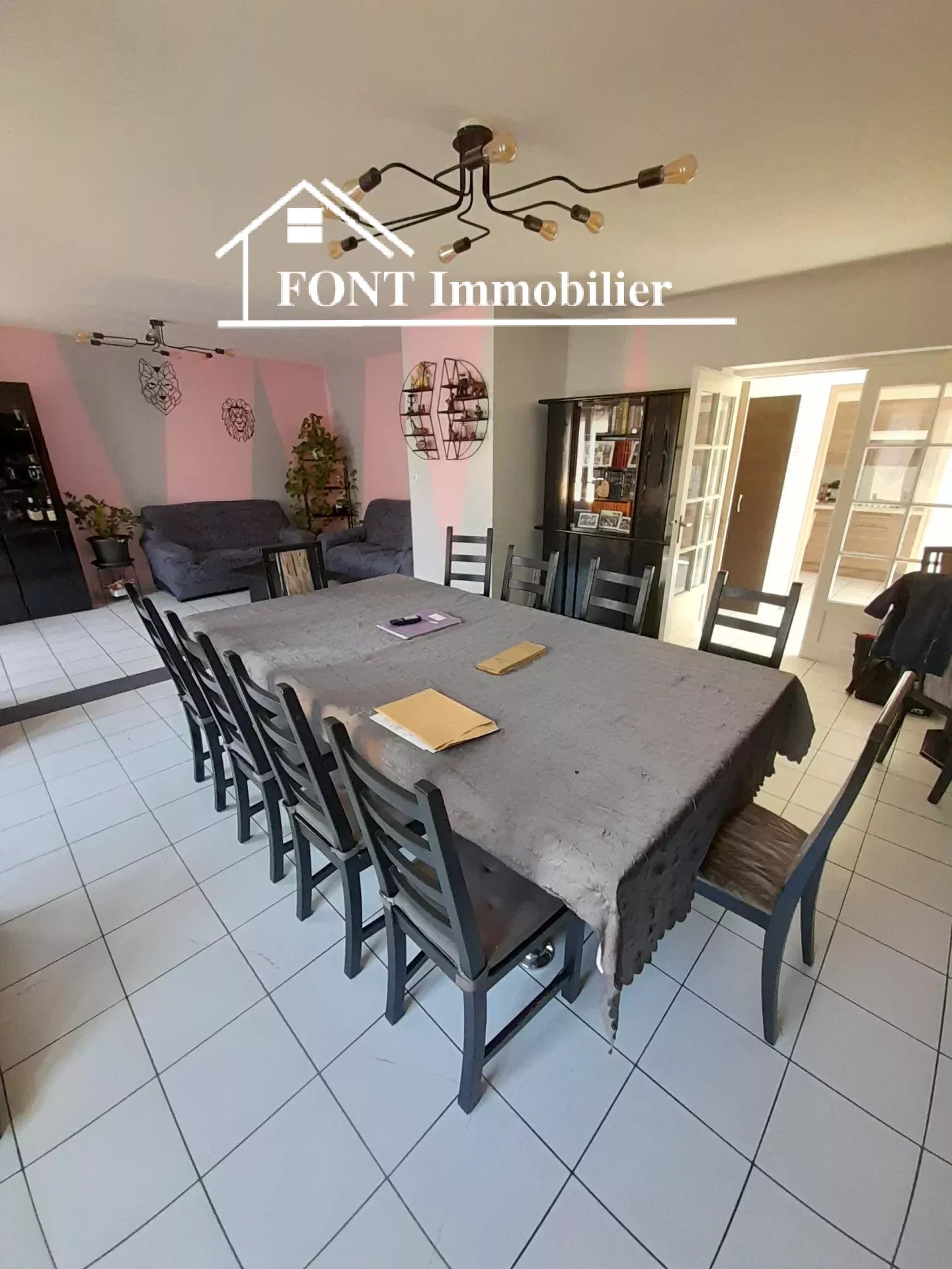 Agence immobilière de 