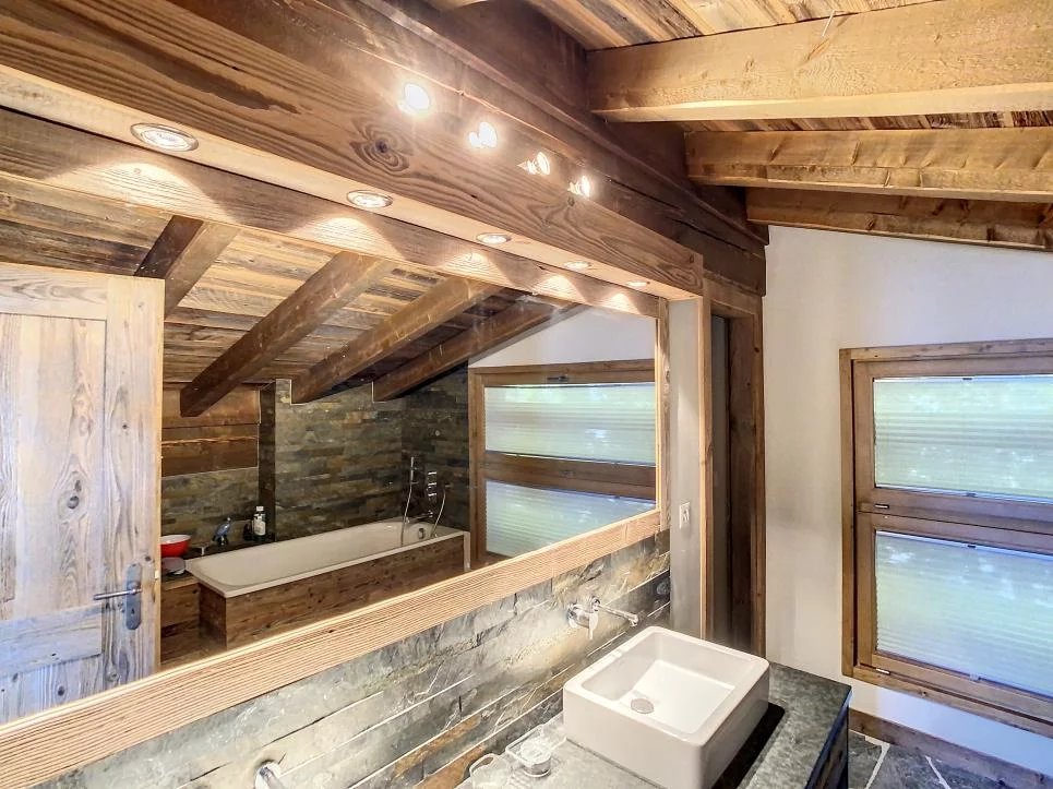 Grange luxueuse avec vue exceptionnelle