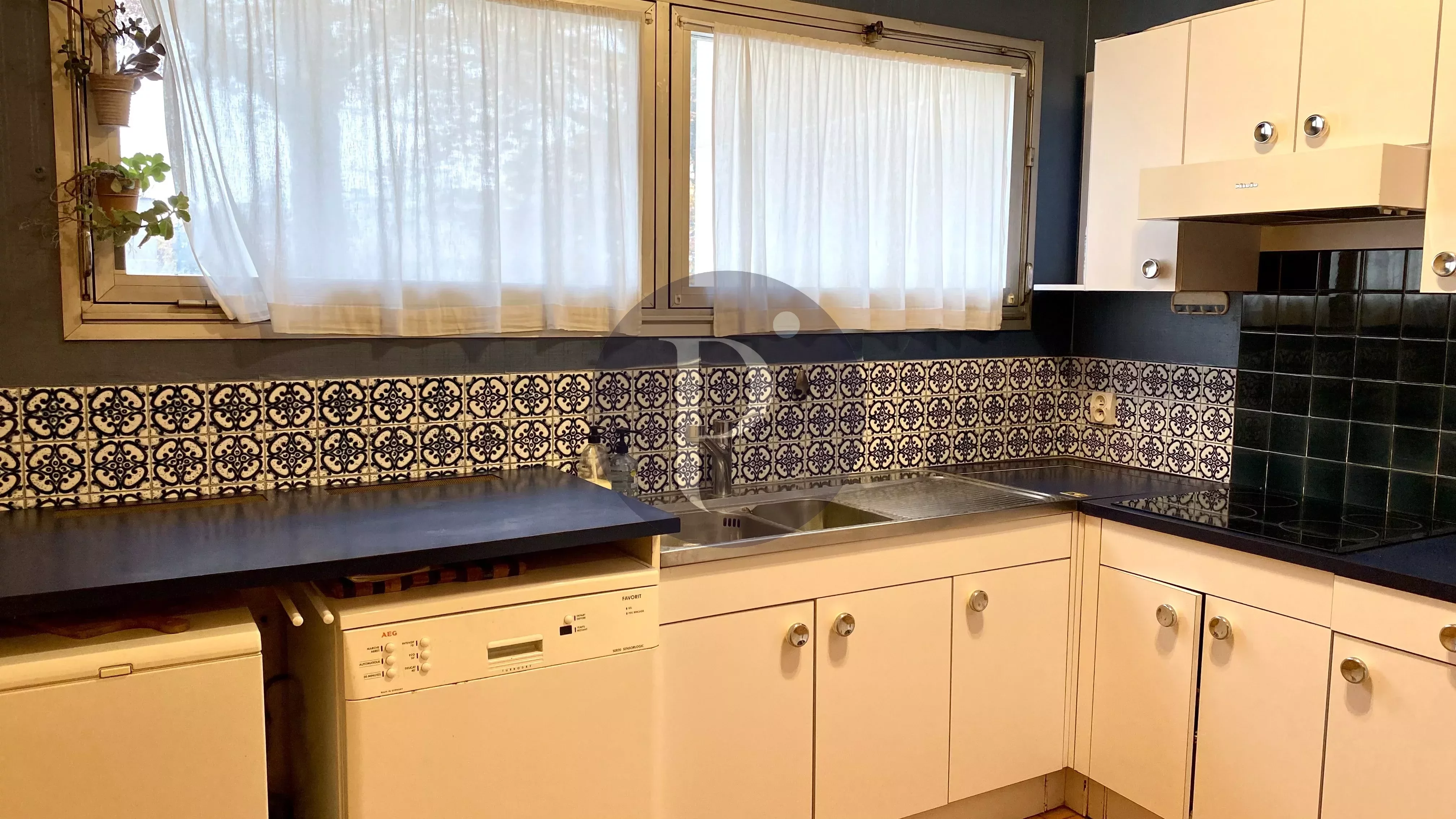 vente-appartement-4-pieces-le-plessis-robinson-83871937