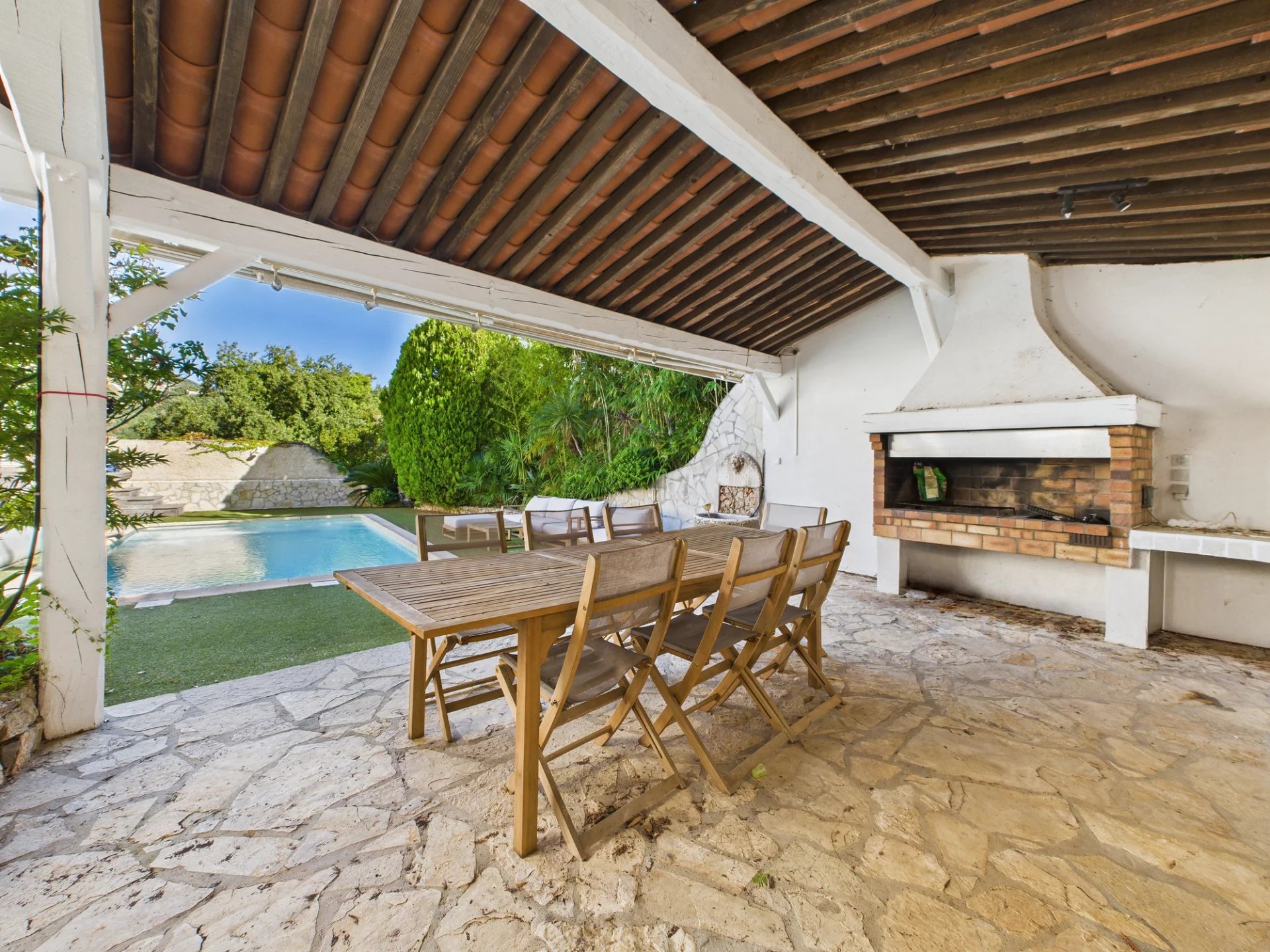 Achat Maison T6 à Cavalaire-sur-Mer (83240) - 145m²