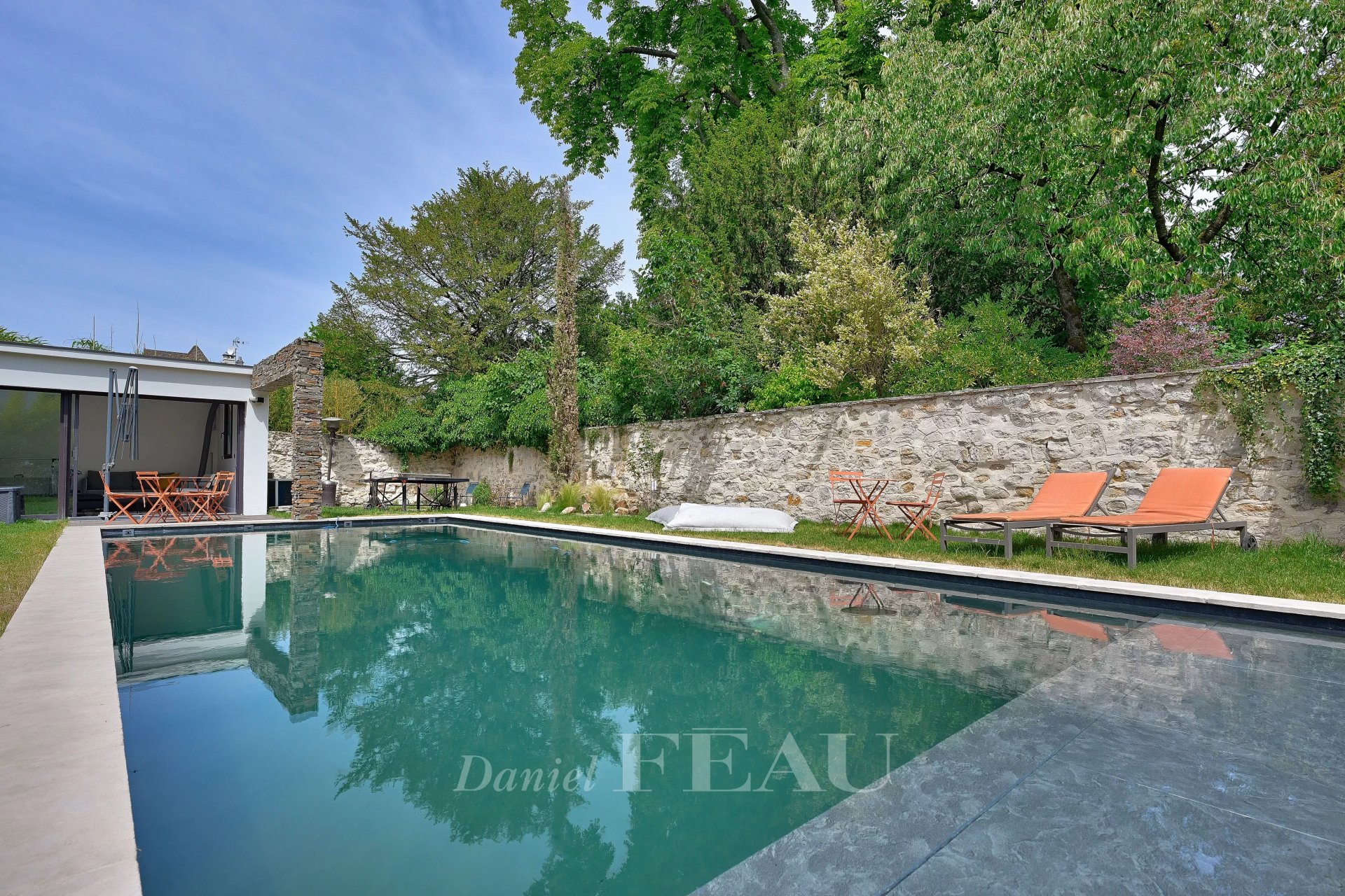 6 Bedroom Villa/Townhouse's Image 20