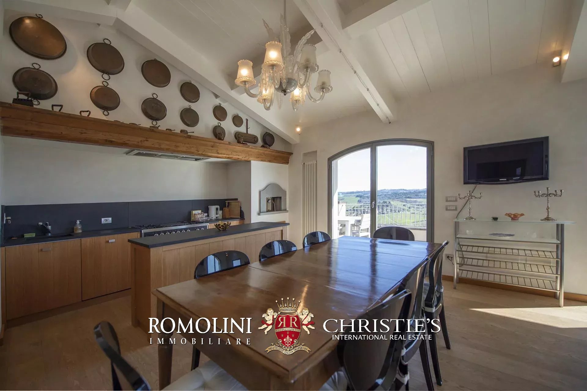 11 Bedroom Vineyard's Image 63