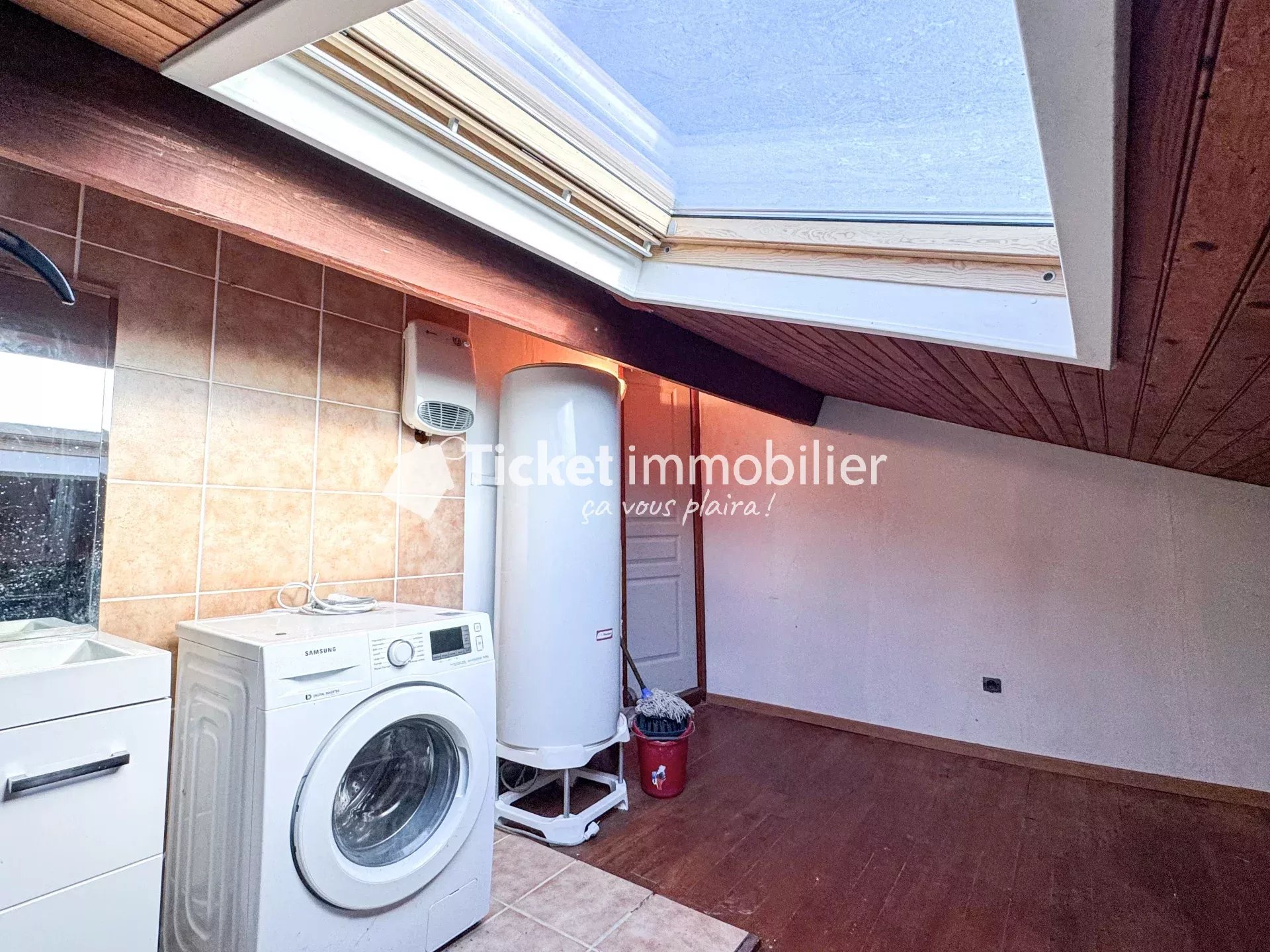 APPARTEMENT T3 BIS 39m2 (103m2 au sol) EN PLEIN COEUR DE BRUGUIERES — photo 12