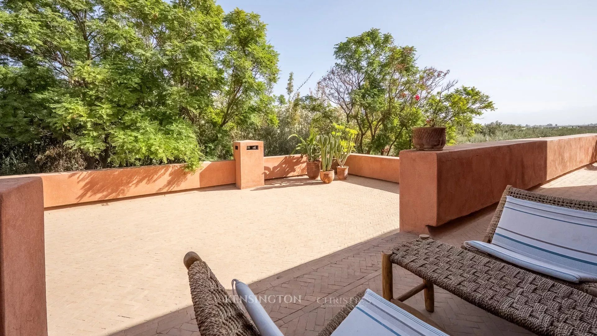 6 Bedroom Villa/Townhouse's Image 46