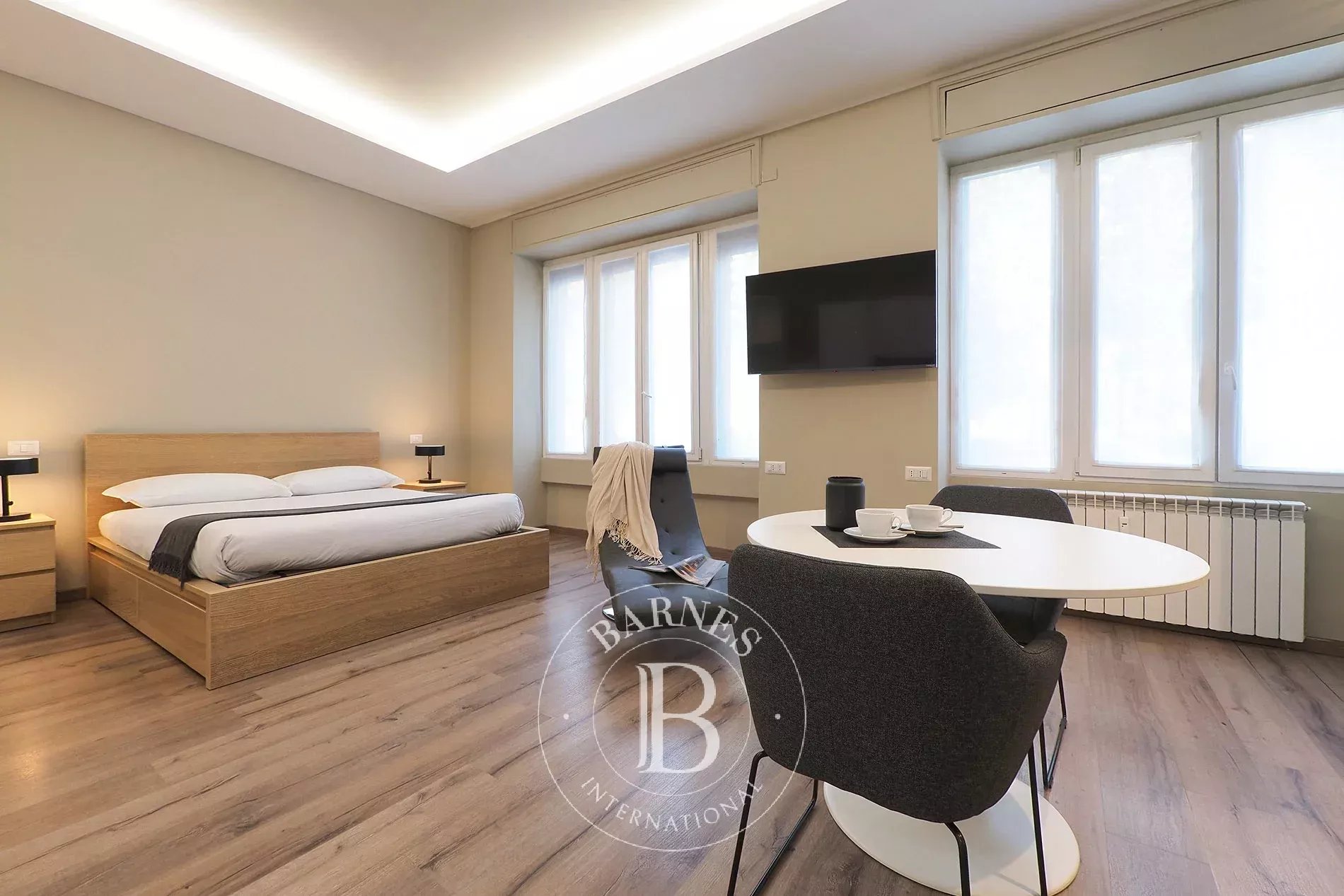 Monolocale ristrutturato e arredato – zona Isola / Scalo Farini