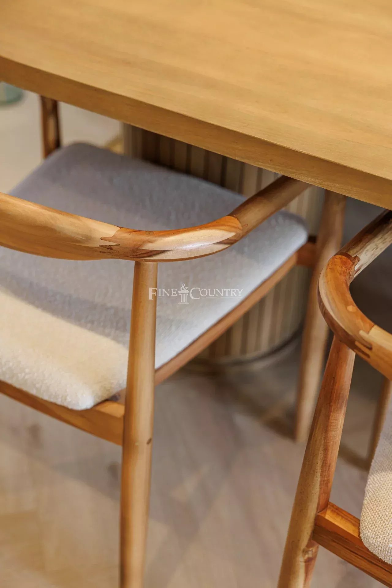 Photo of For Sale – 2-Bedroom Apartment – Cannes Montrose