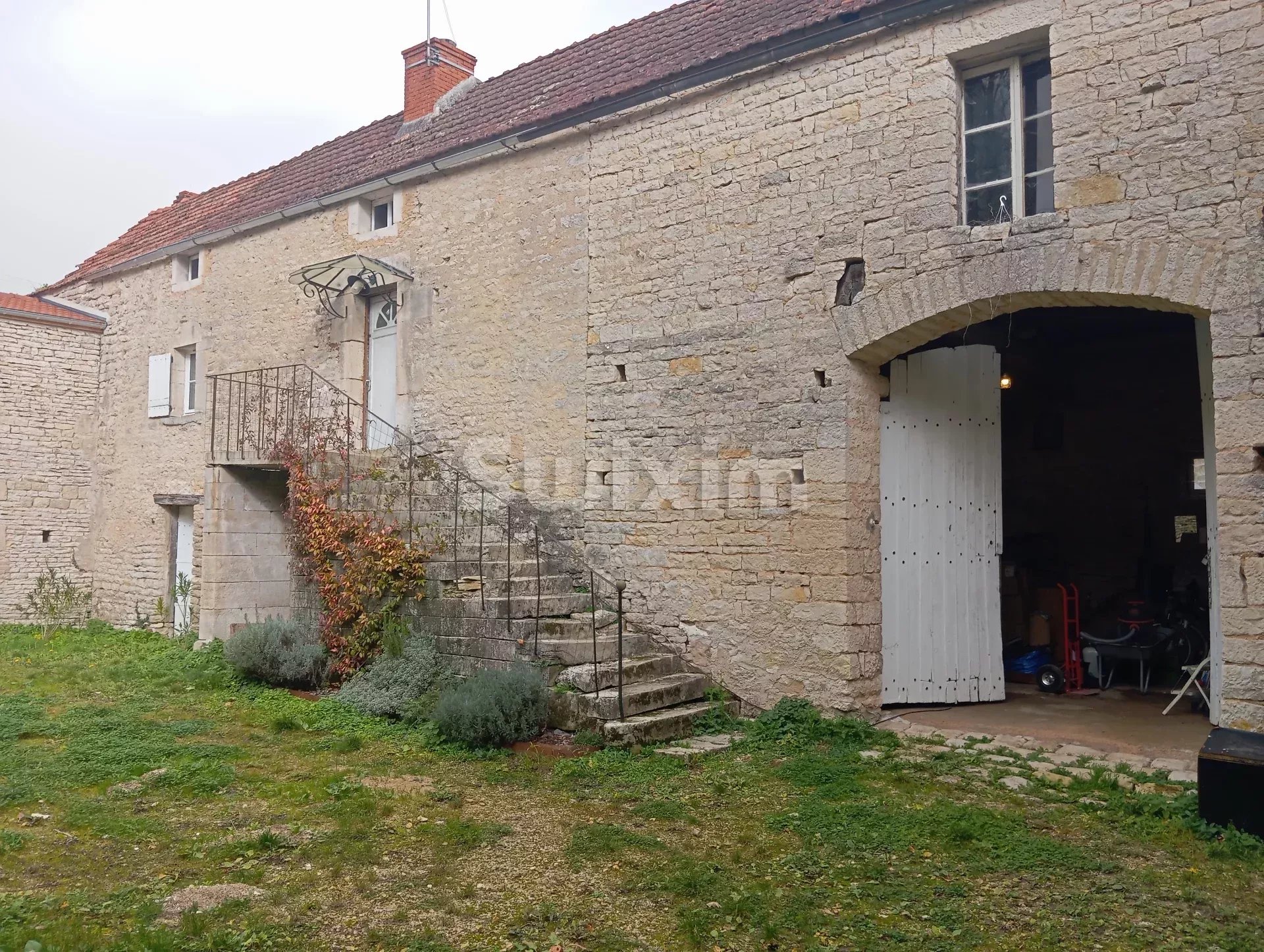 Agence immobilière de Swixim Avallon