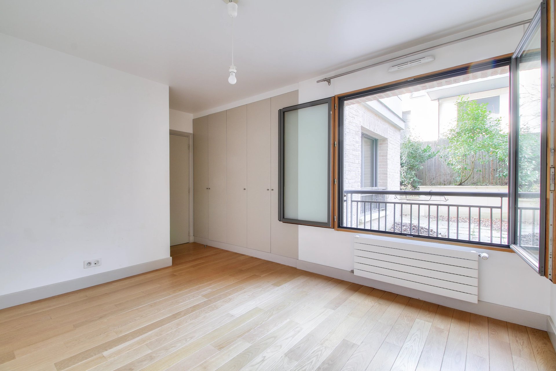 2 Bedroom Apartment/Flat's Image 8
