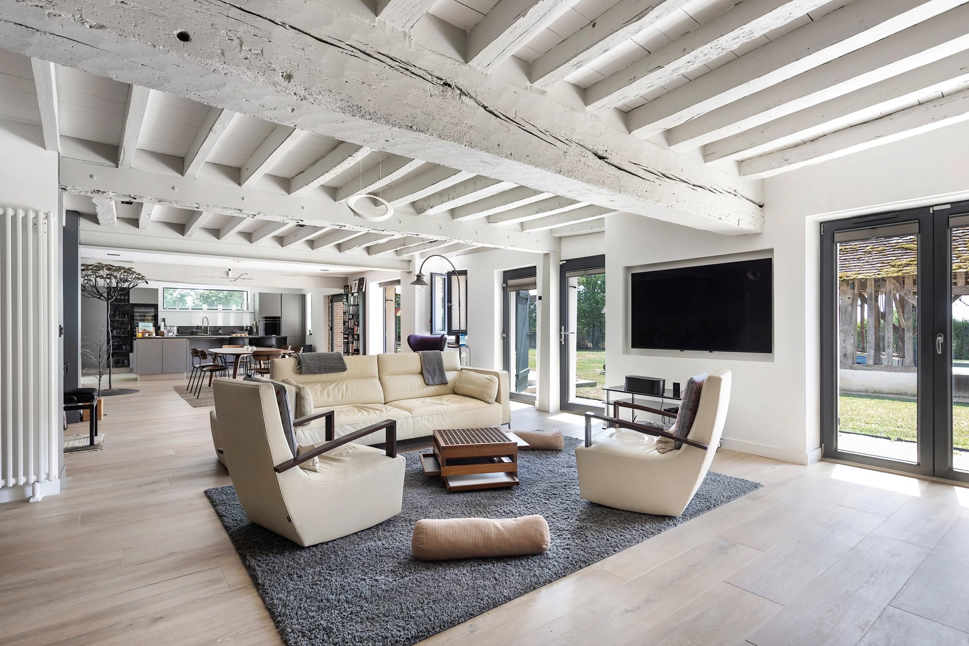 5 Bedroom Villa/Townhouse's Image 4