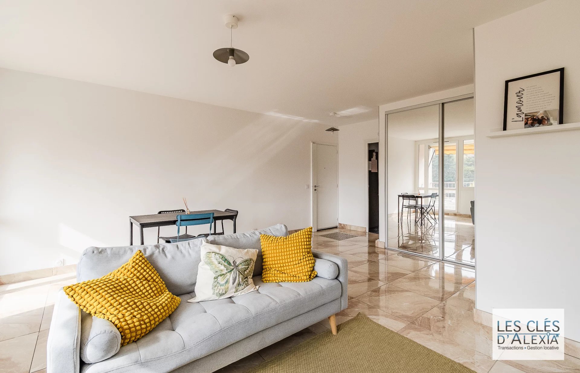 Agence immobilière de 