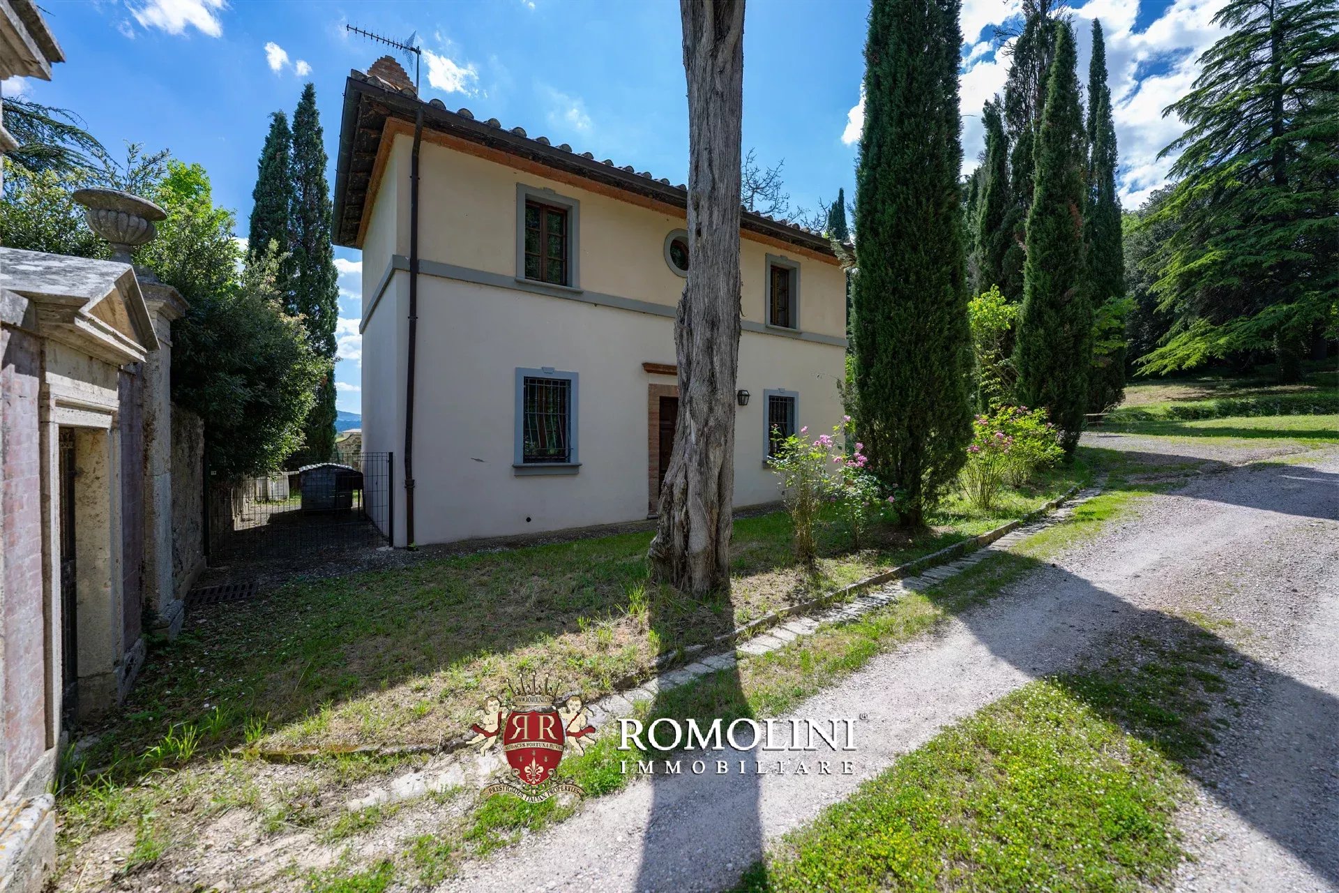 26 Bedroom Villa/Townhouse's Image 75
