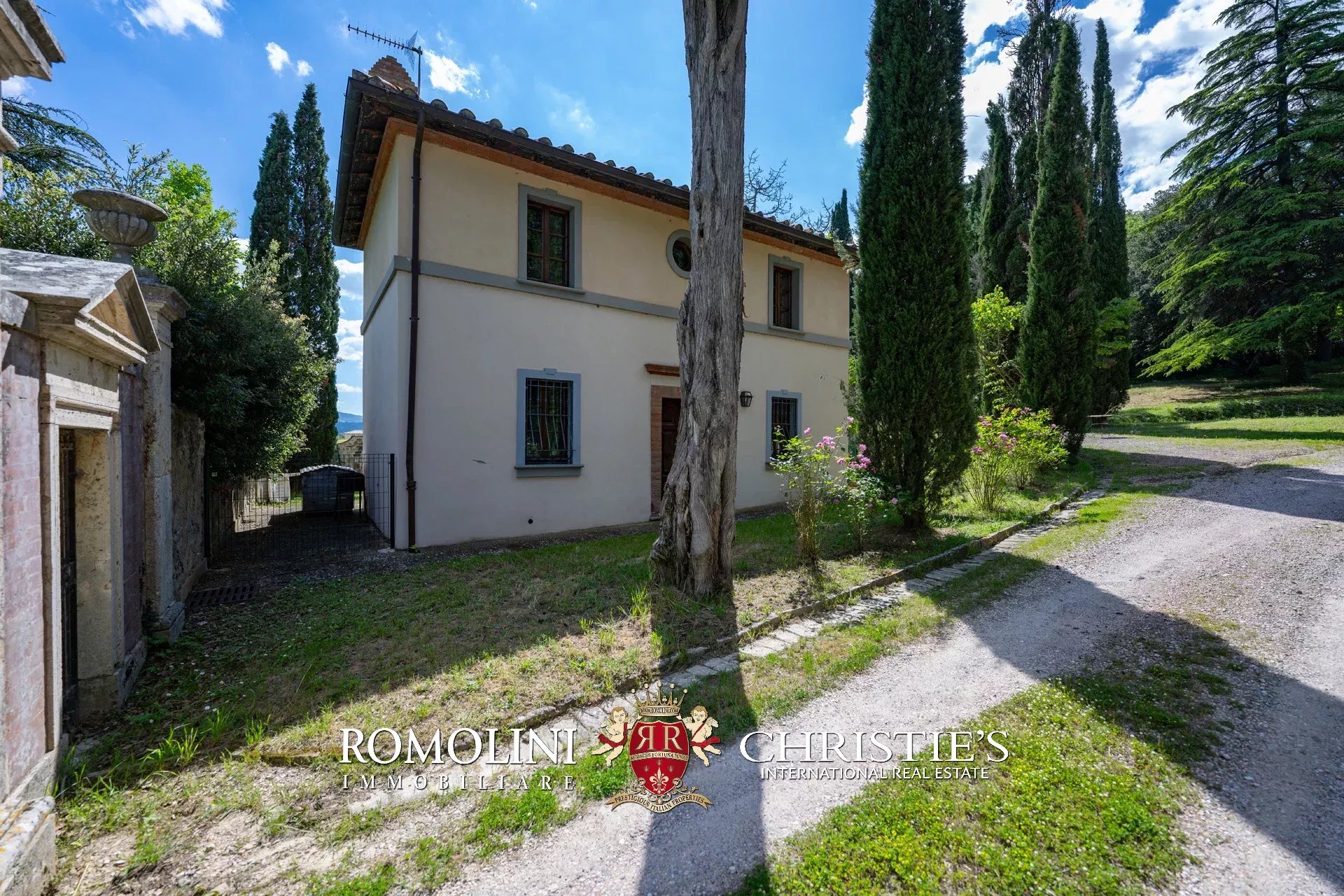 26 Bedroom Villa/Townhouse's Image 75