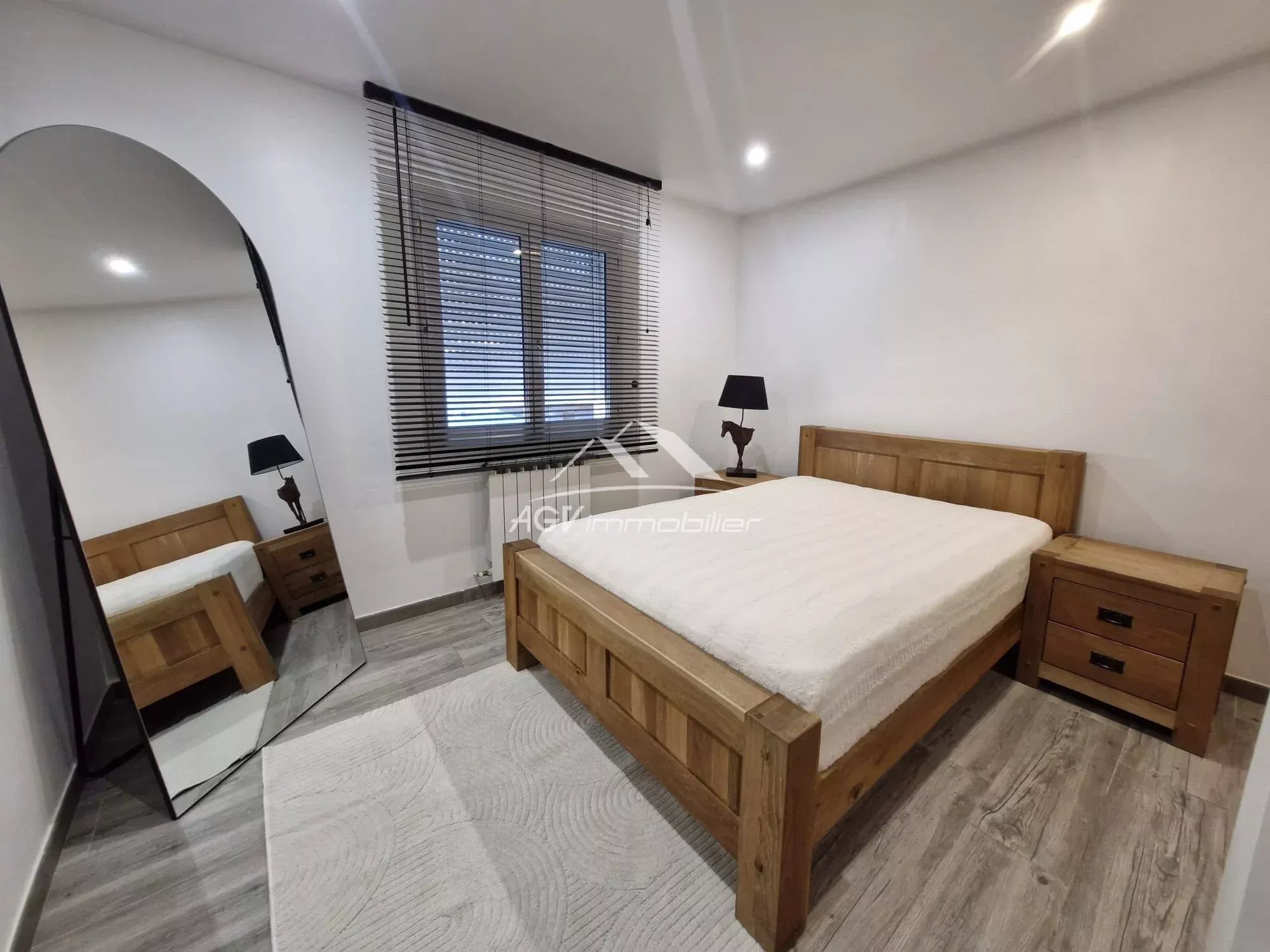 A Alès, maison 165 m², avec piscine garage, abris voiture et terrain de pétanque sur 1161 m² de terrain