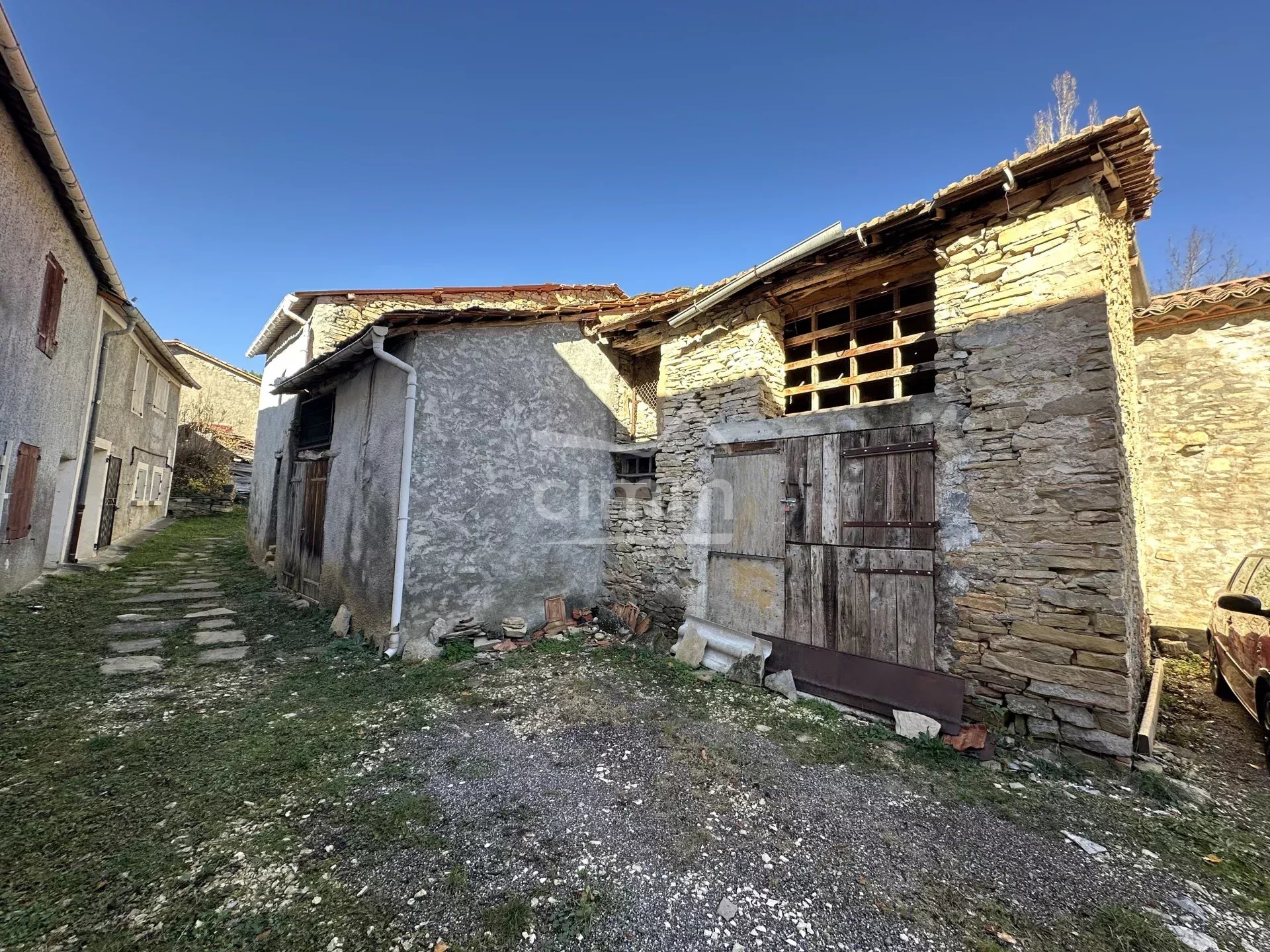 Agence immobilière de 