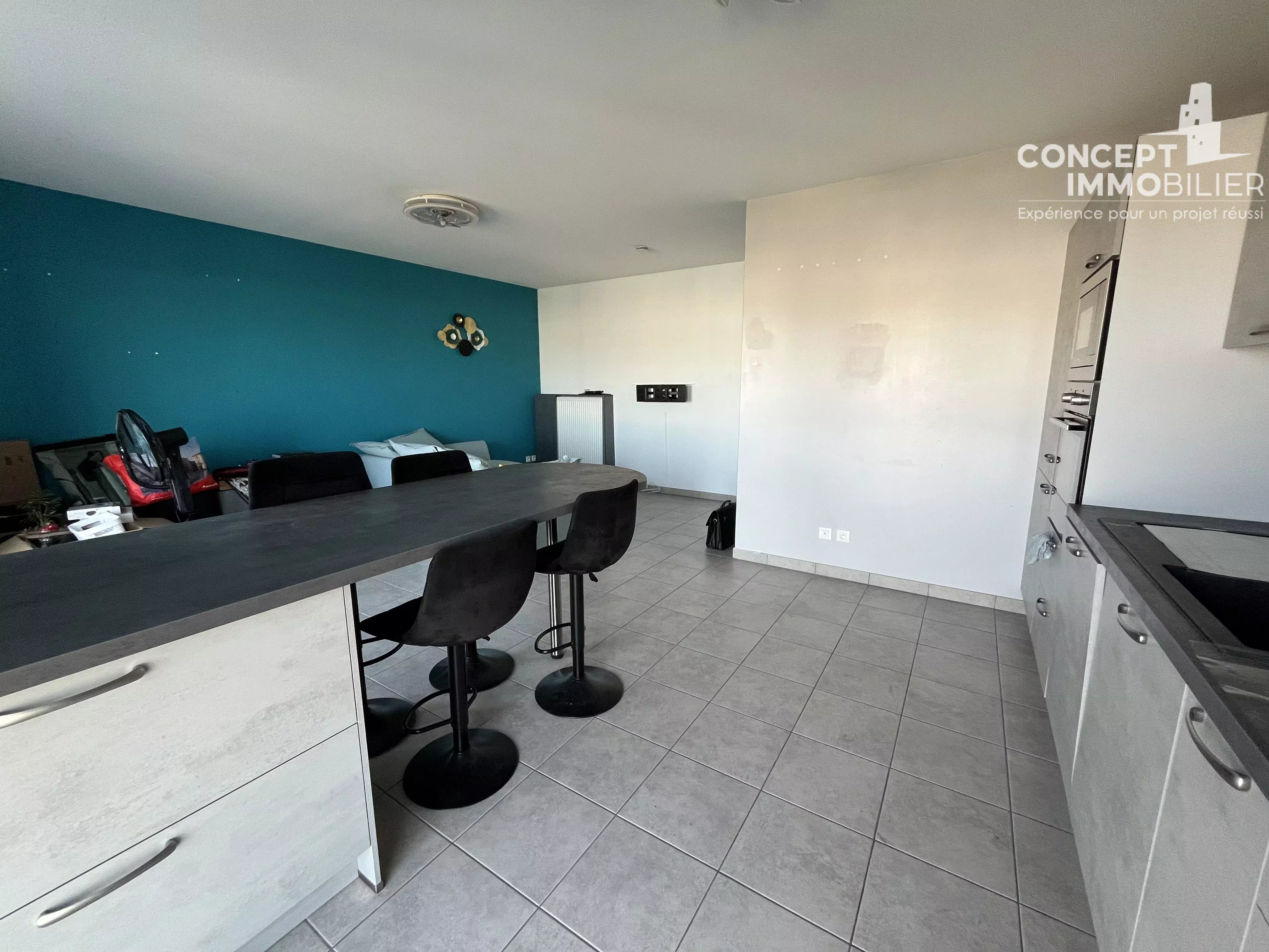 À louer – Appartement F3 meublé avec balcon et 2 places de parking – Marange-Silvange