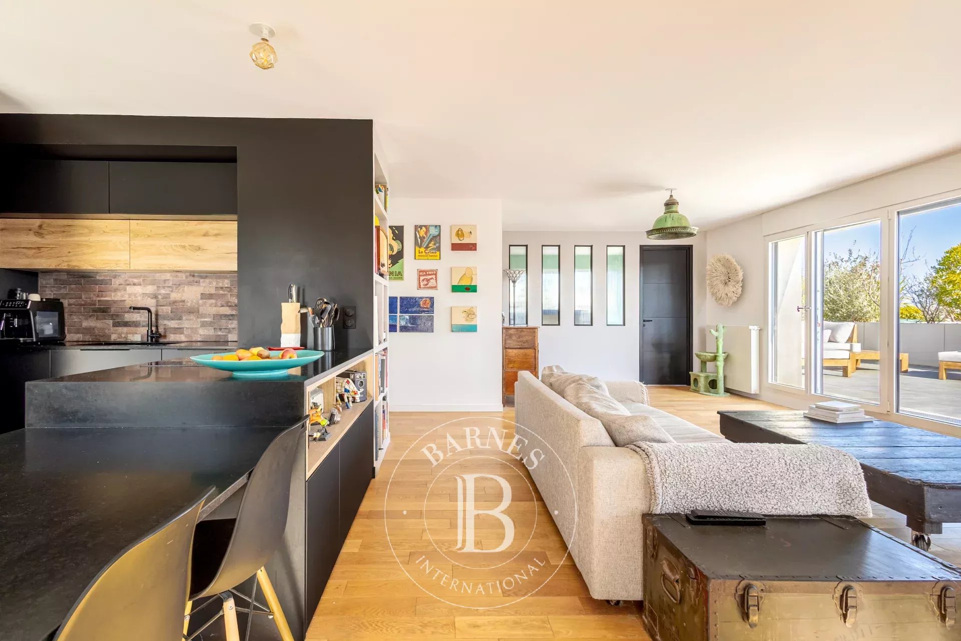 Saint-Ouen-sur-Seine  - Piso 6 Cuartos 4 Habitaciones - picture 9