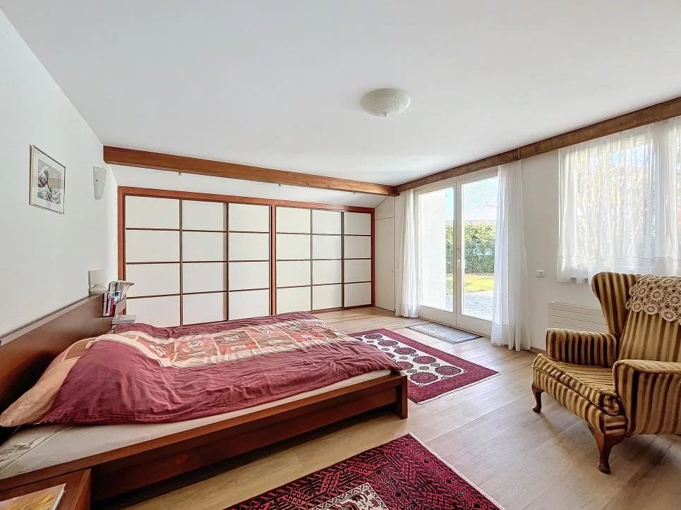 Villa avec grand terrain et calme absolu