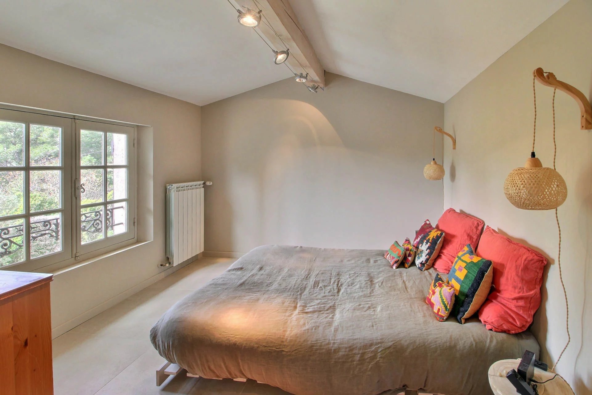 Beautiful villa with swimming pool in a peaceful setting - Seillans